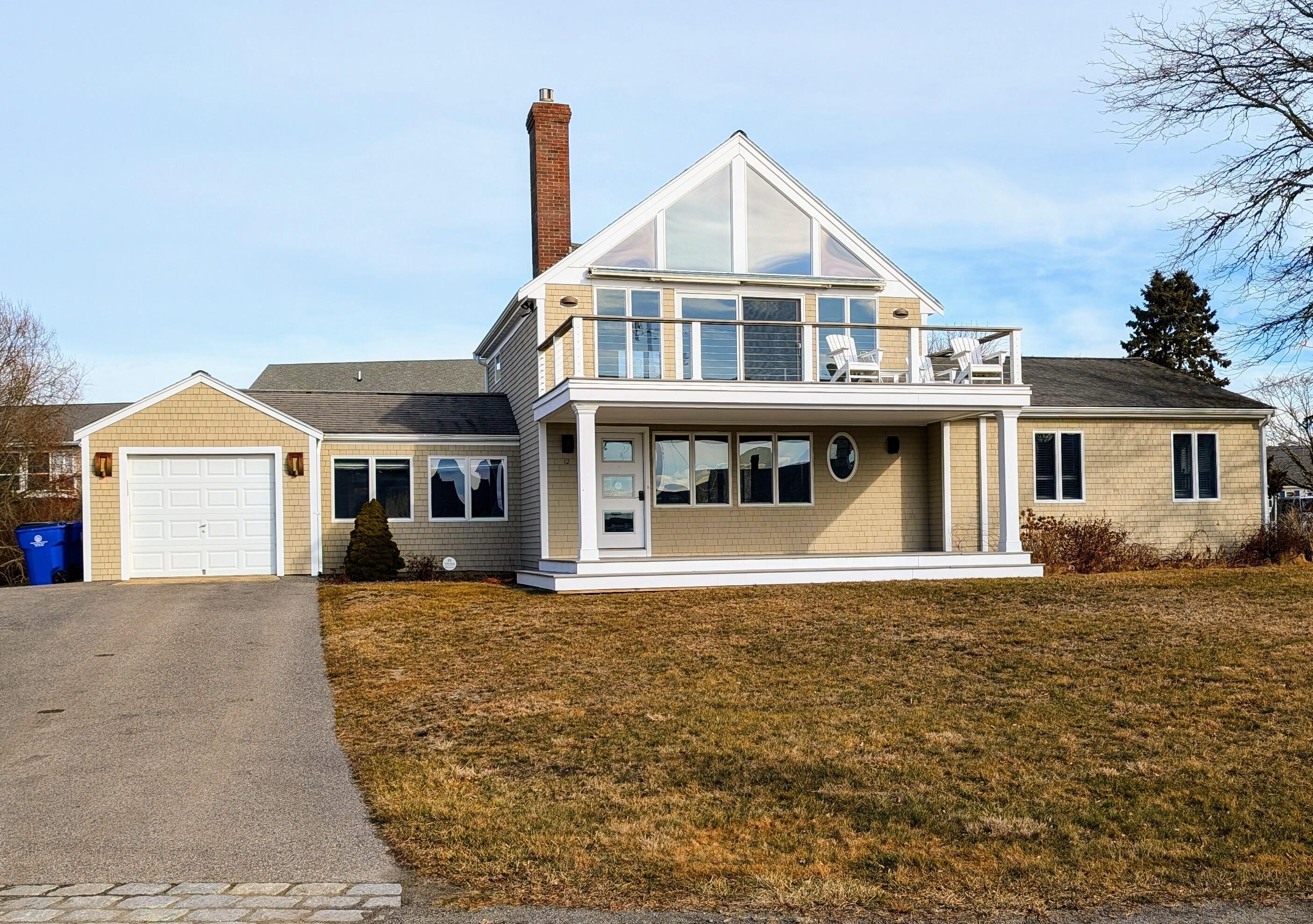 12 Cove Lane