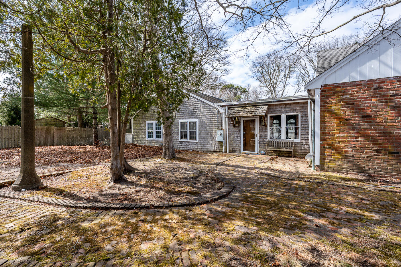 43 Old Town Road