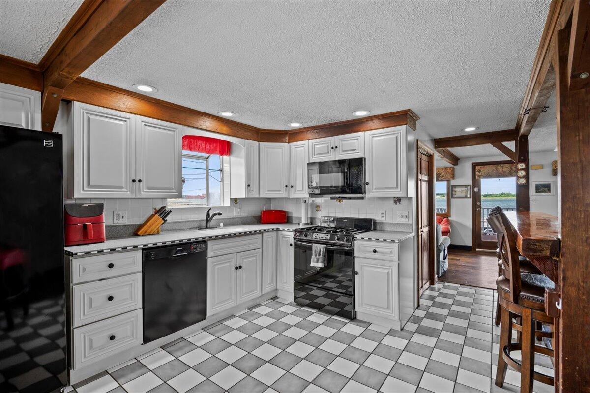157 Wessagussett Road