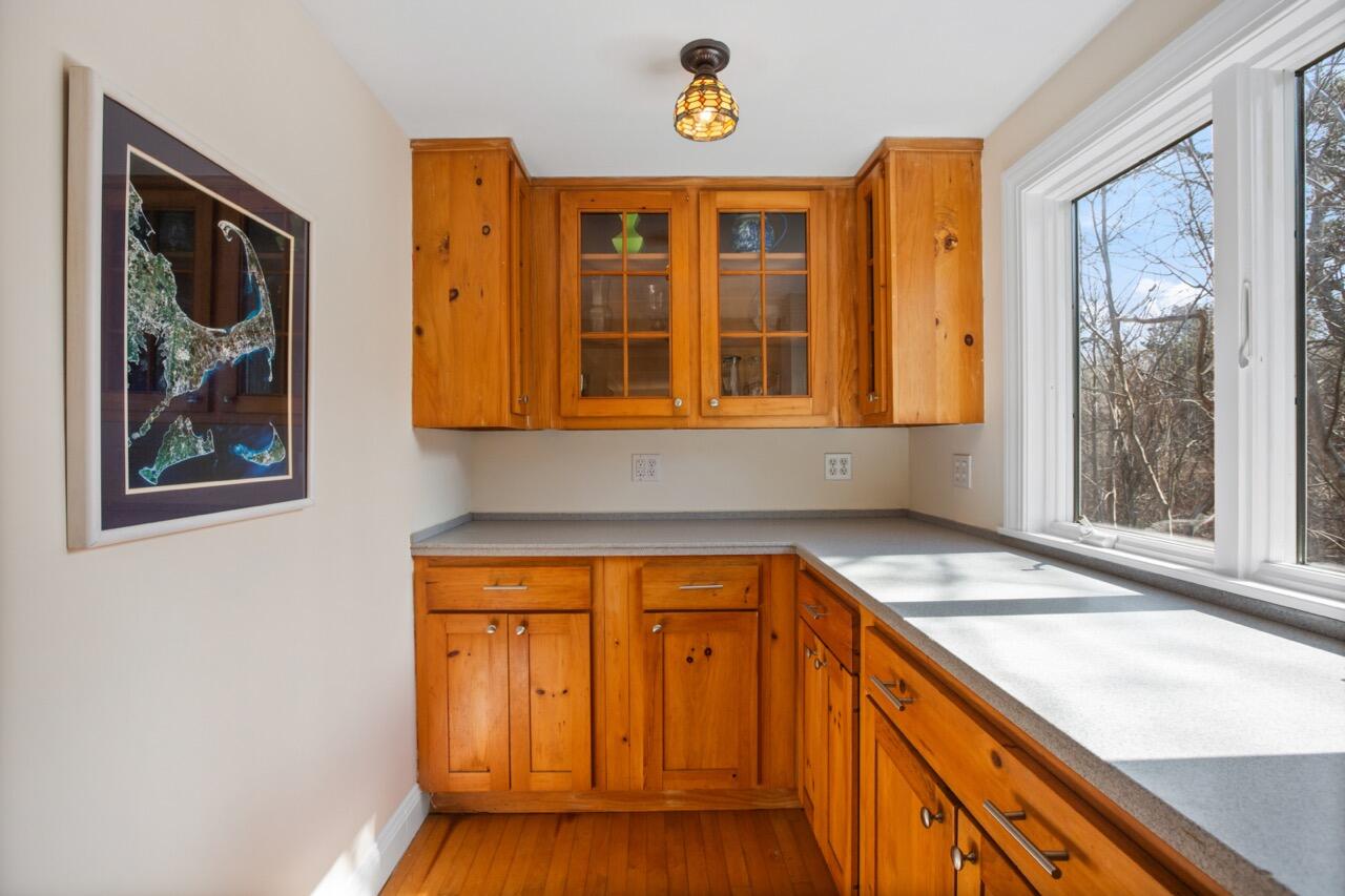 280 Schoolhouse Road