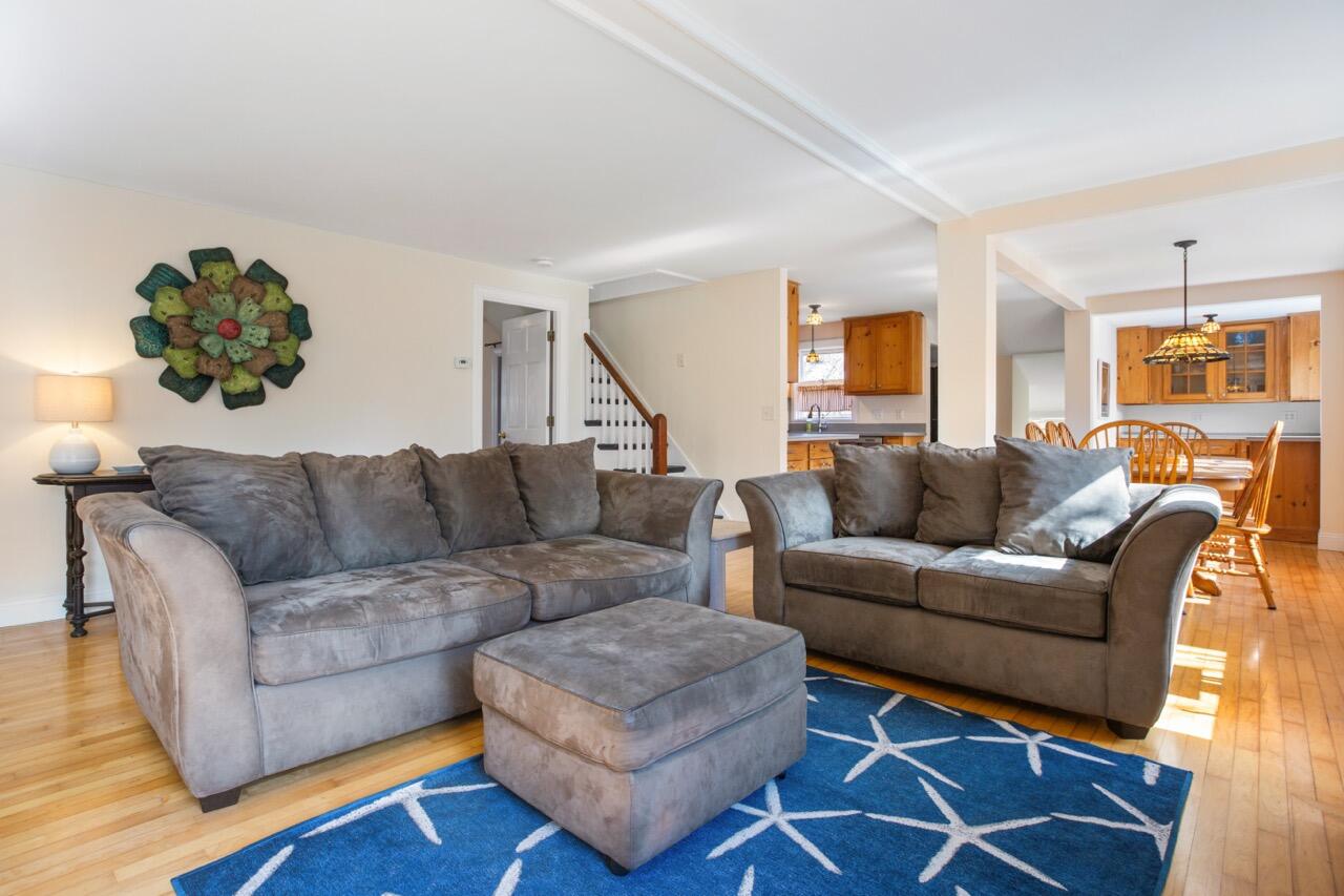 280 Schoolhouse Road