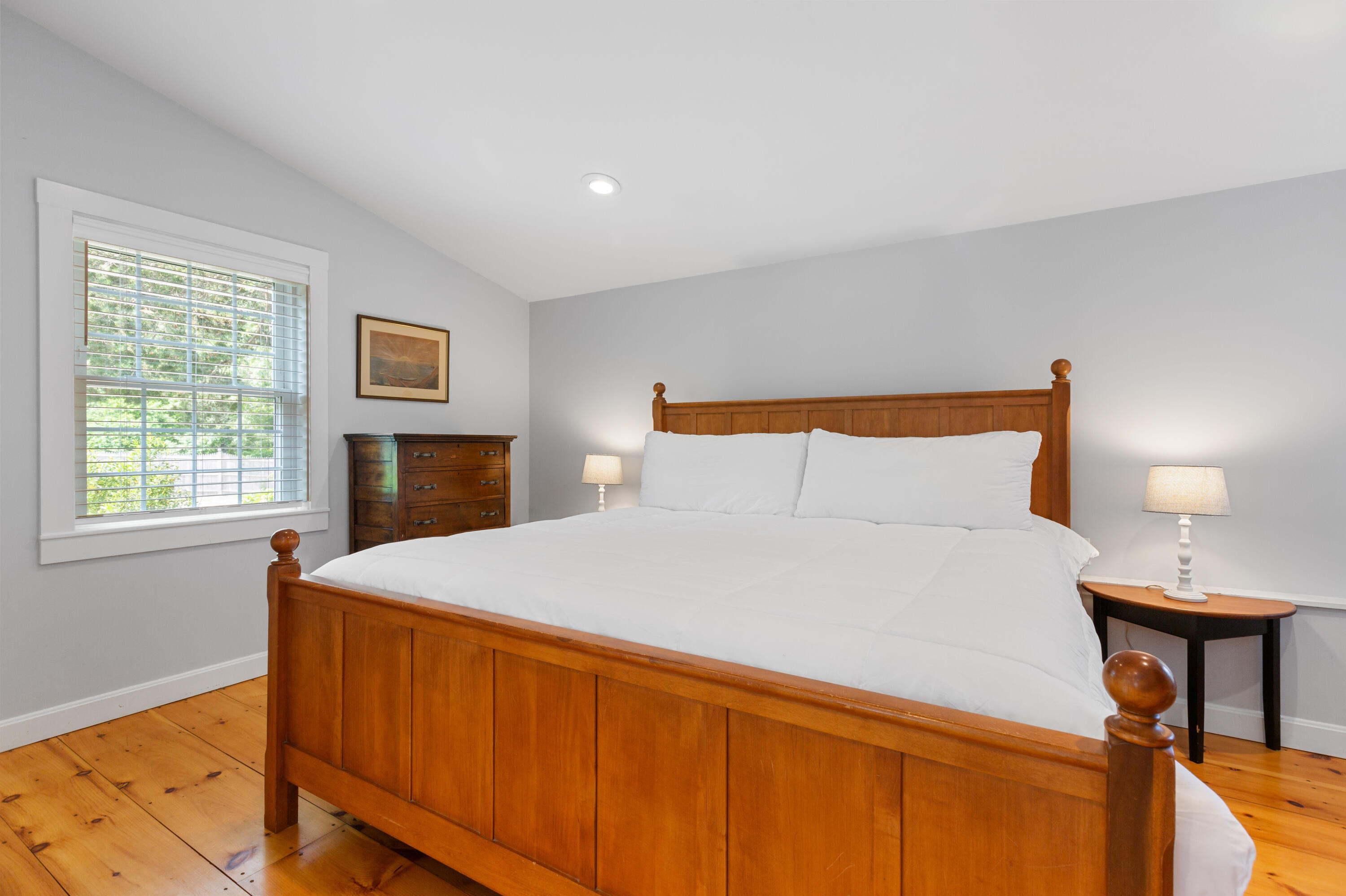 280 Schoolhouse Road
