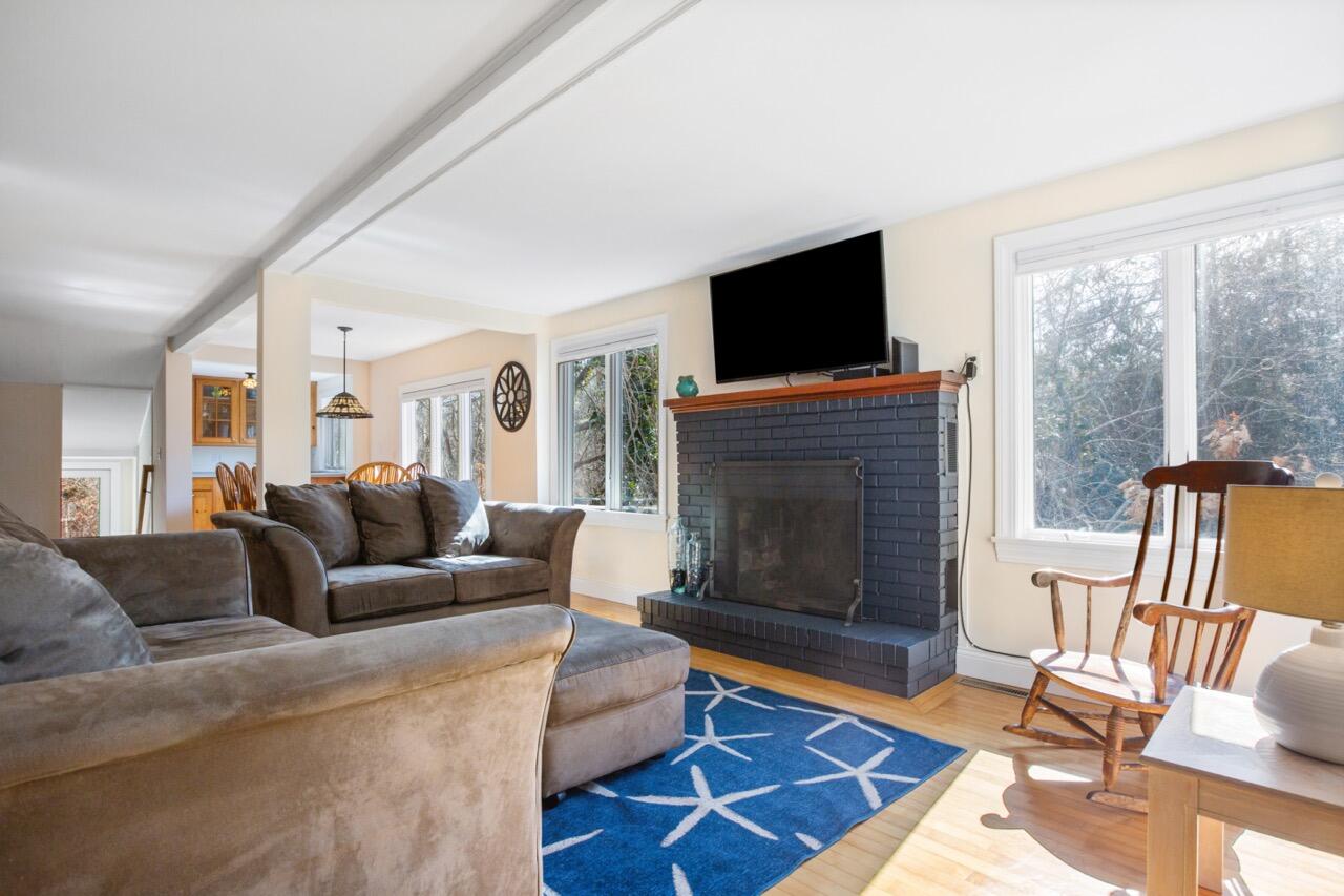 280 Schoolhouse Road