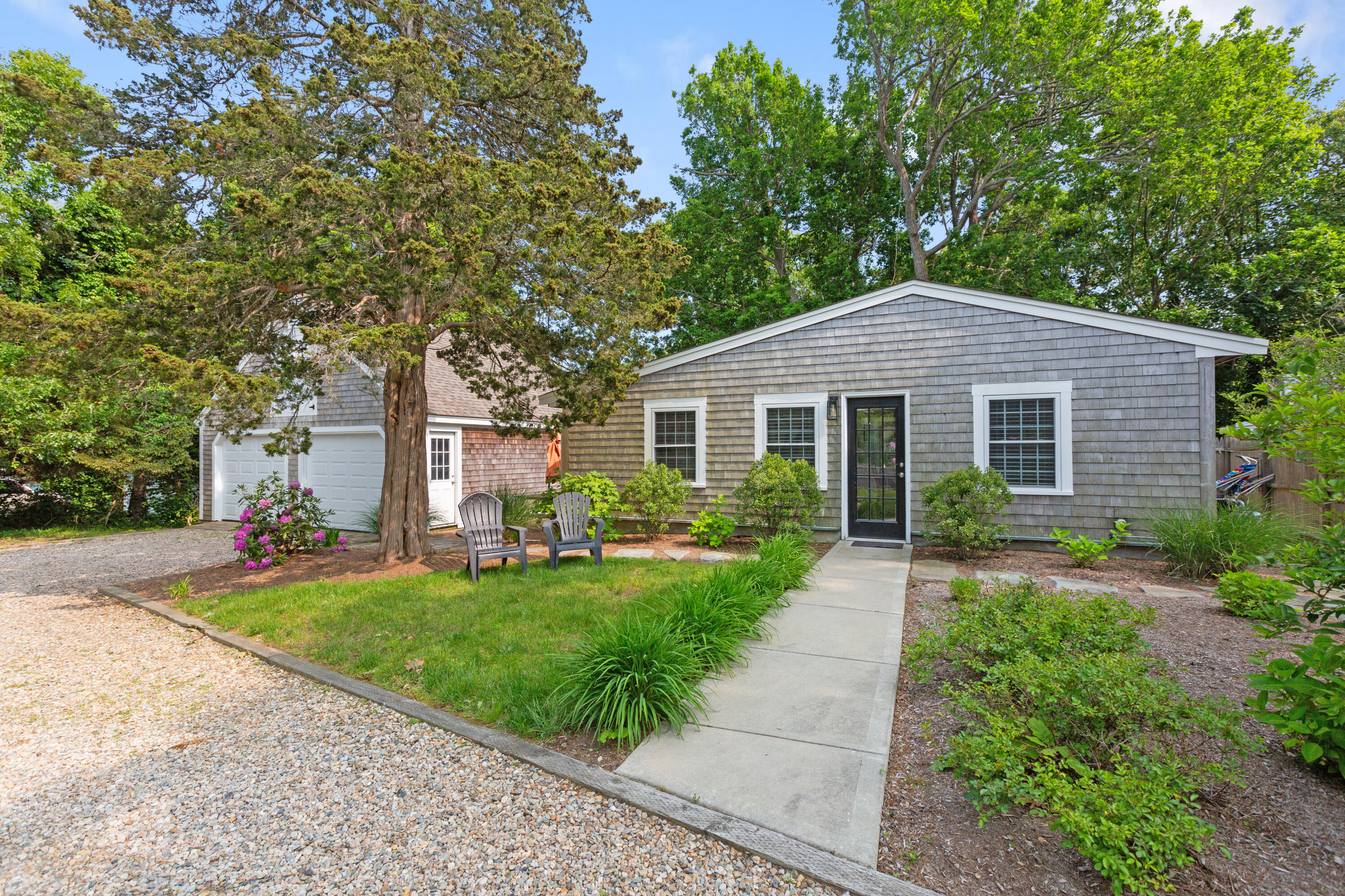 280 Schoolhouse Road