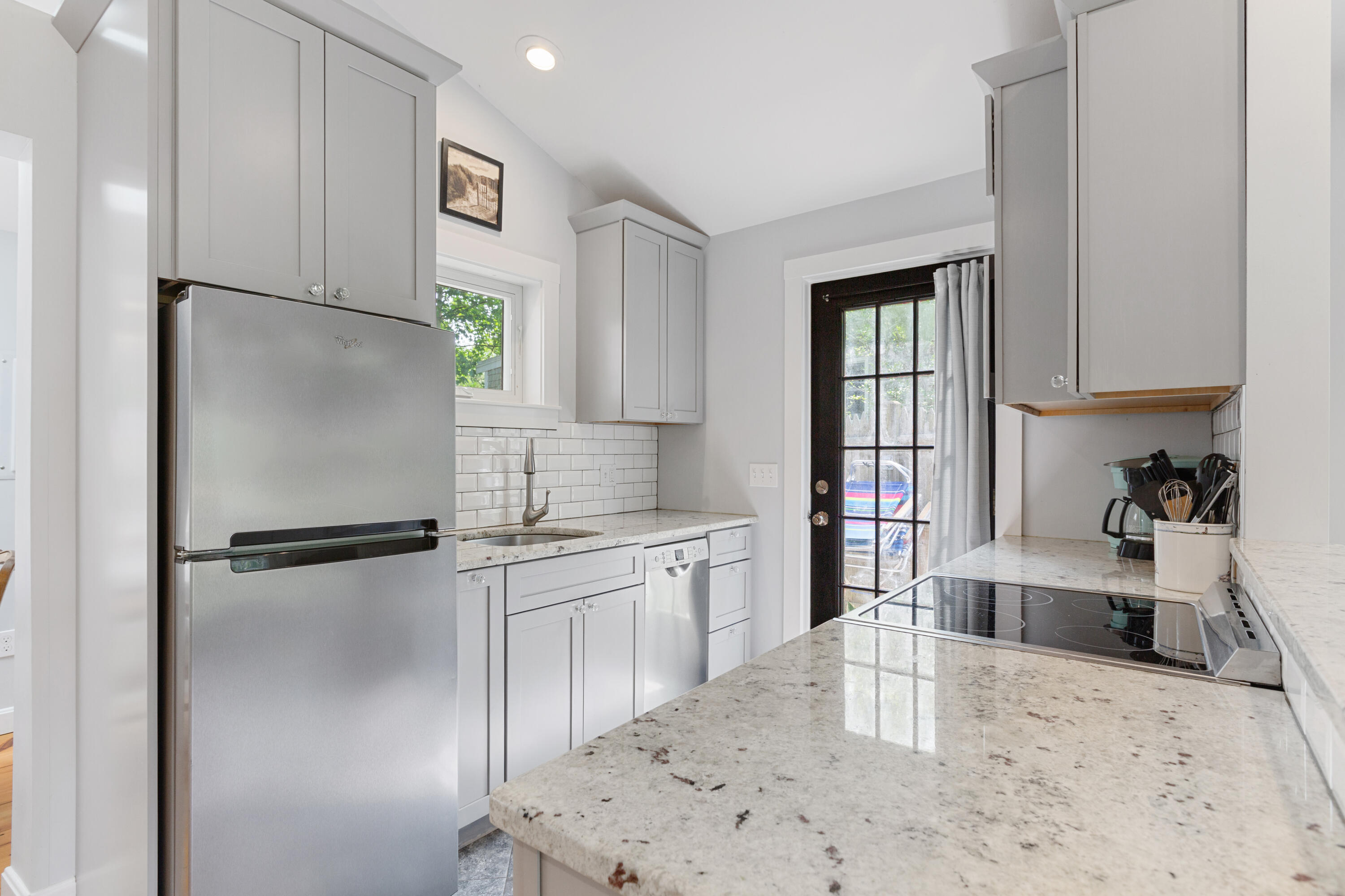 280 Schoolhouse Road