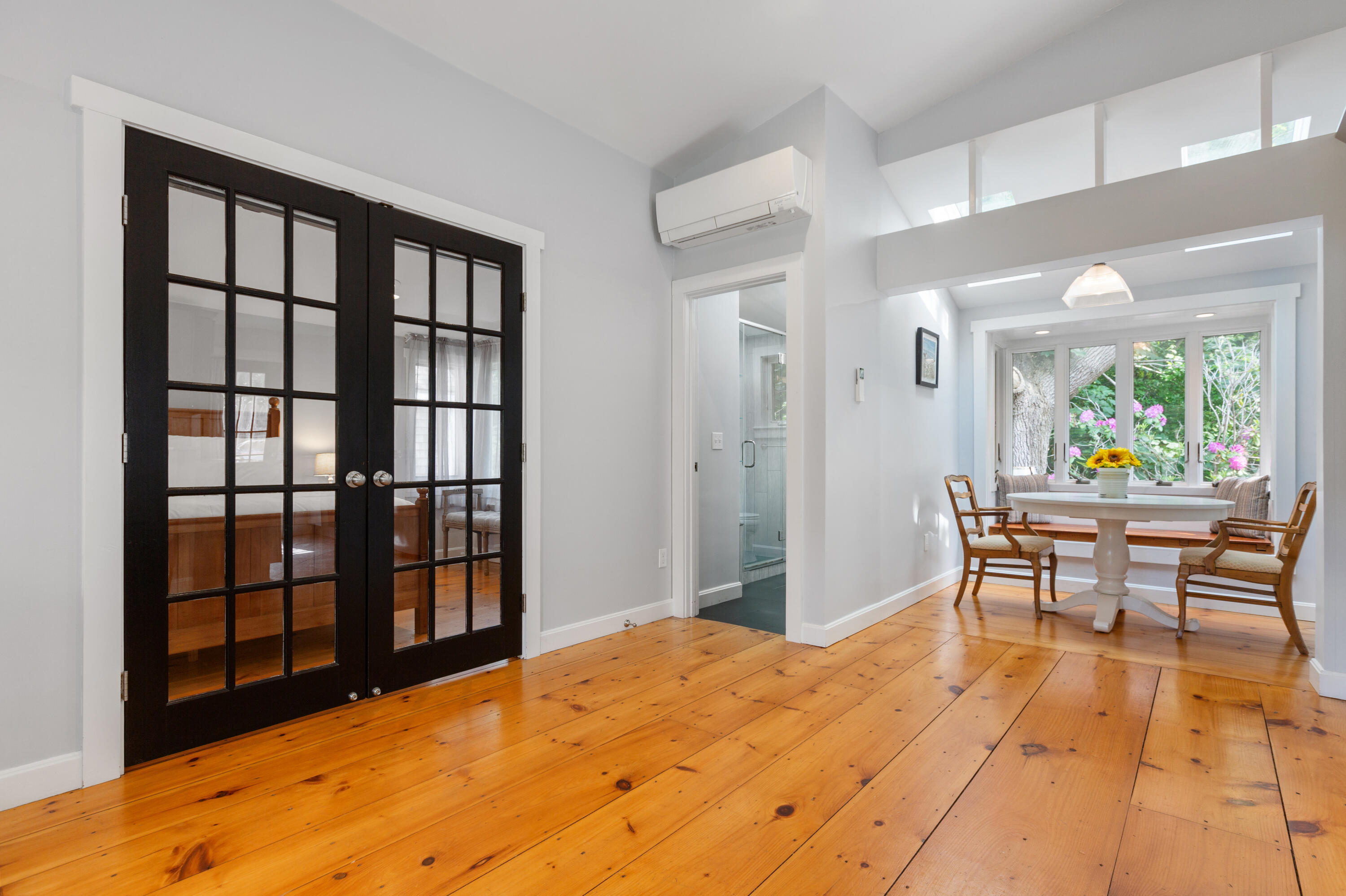 280 Schoolhouse Road