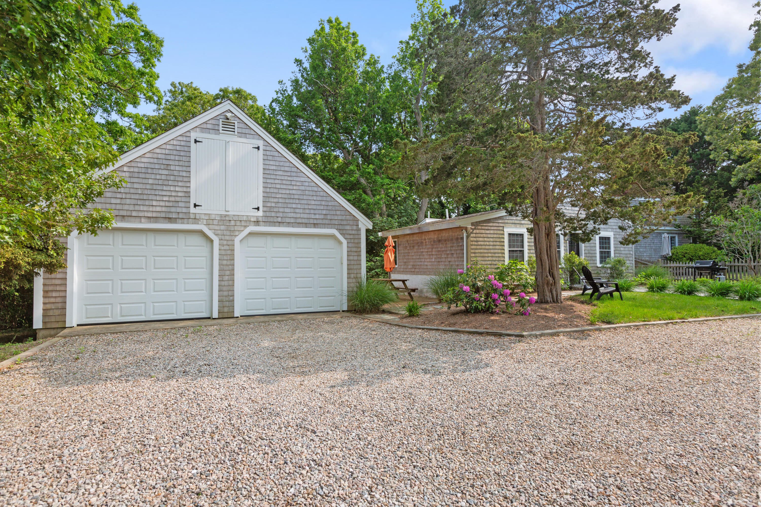 280 Schoolhouse Road