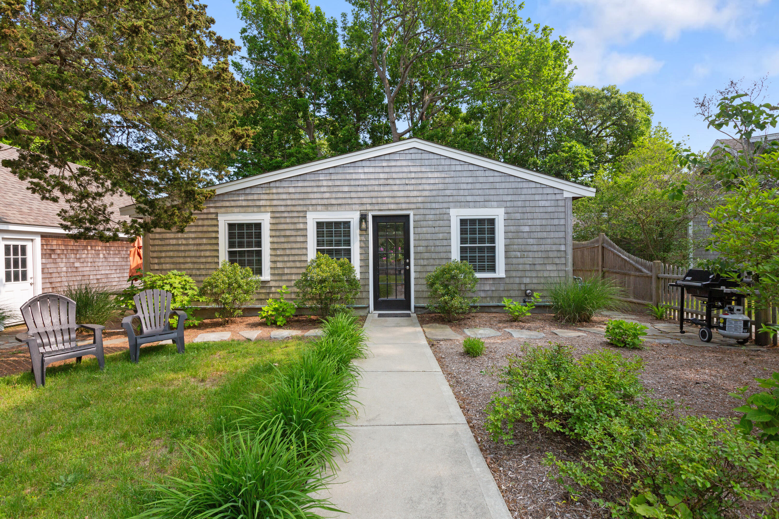 280 Schoolhouse Road