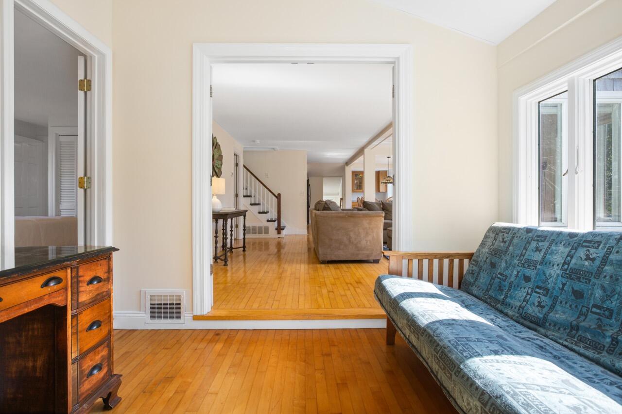 280 Schoolhouse Road