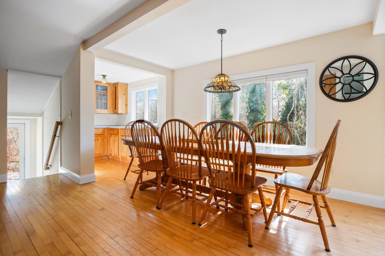 280 Schoolhouse Road