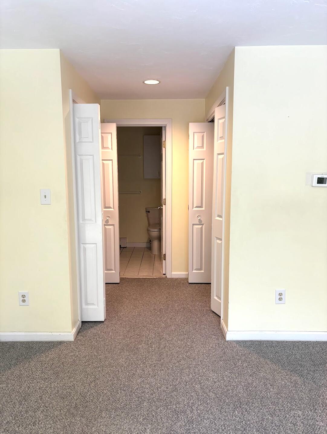 1 Dickenson Court # 33A