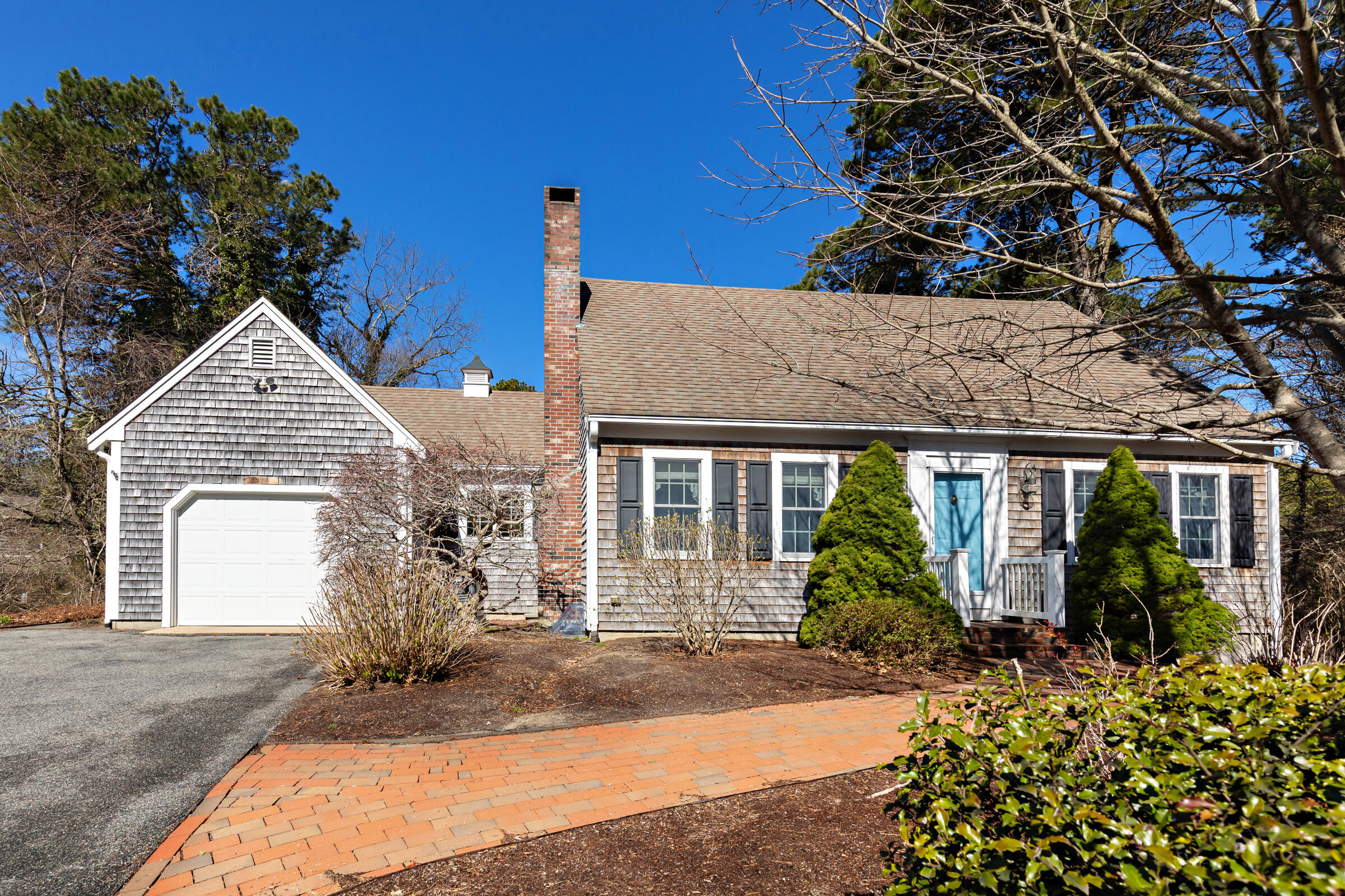 120 Stonehenge Drive