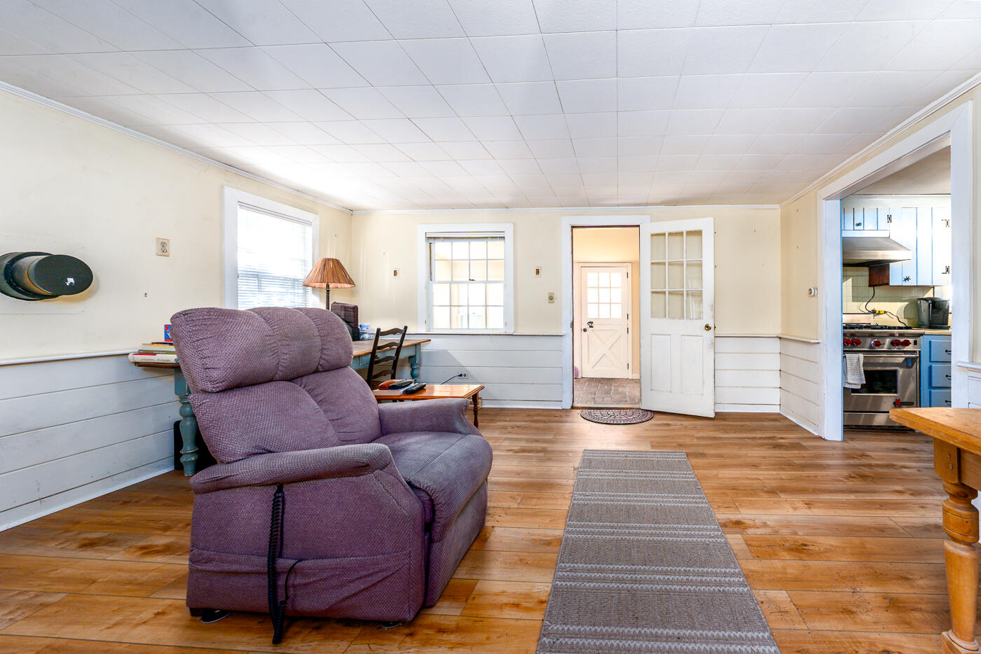41 Wampanoag Road
