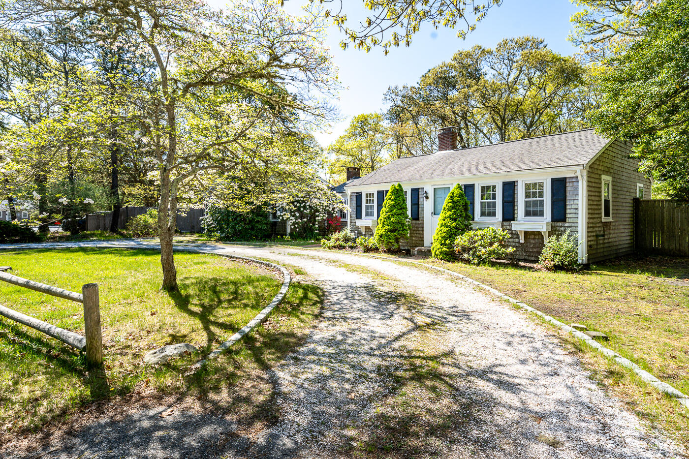 41 Wampanoag Road
