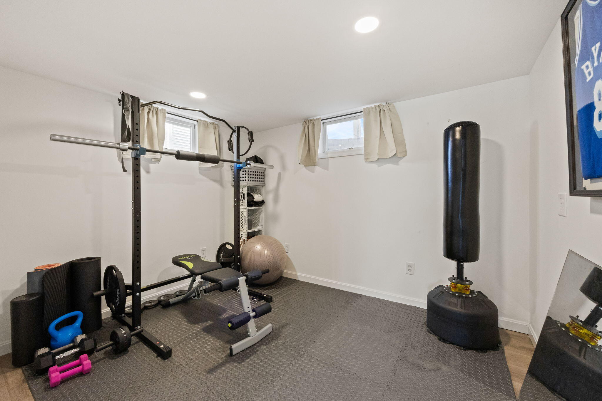 51 Agawam Lake Shore Drive