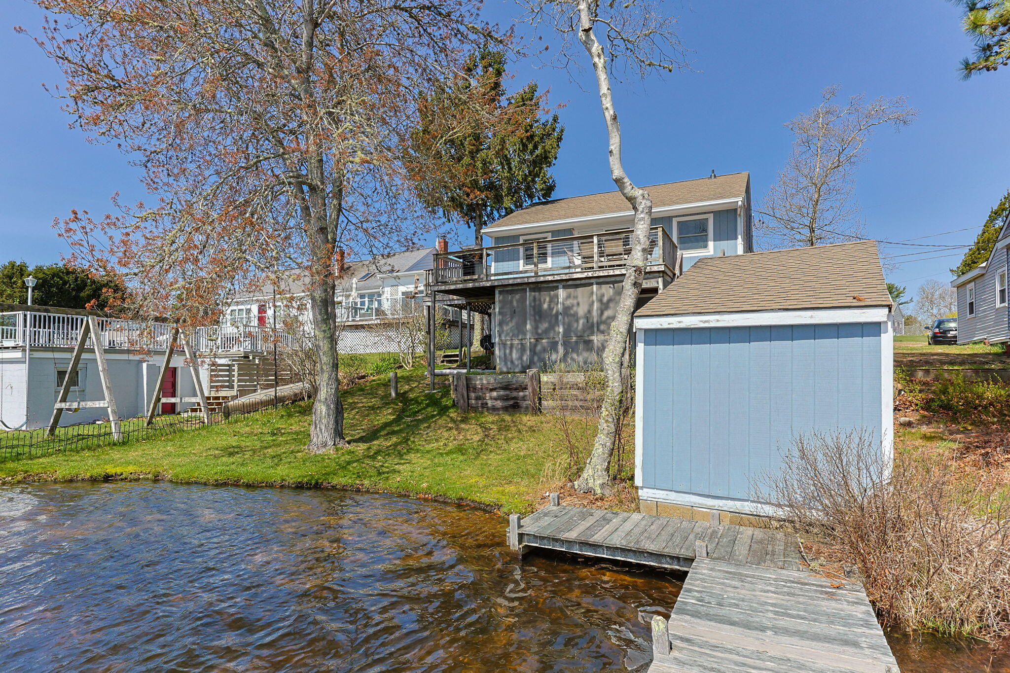 51 Agawam Lake Shore Drive