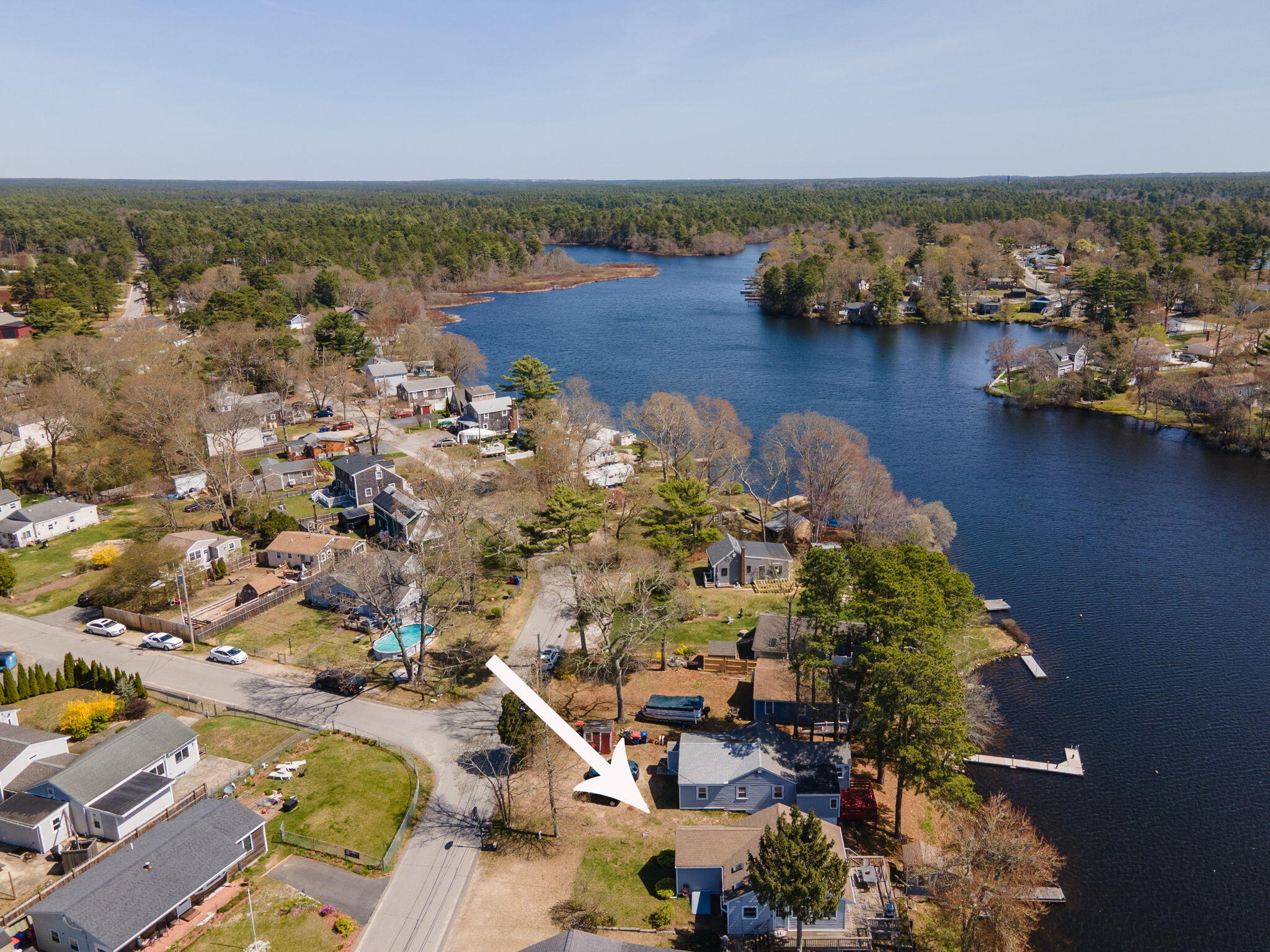 51 Agawam Lake Shore Drive