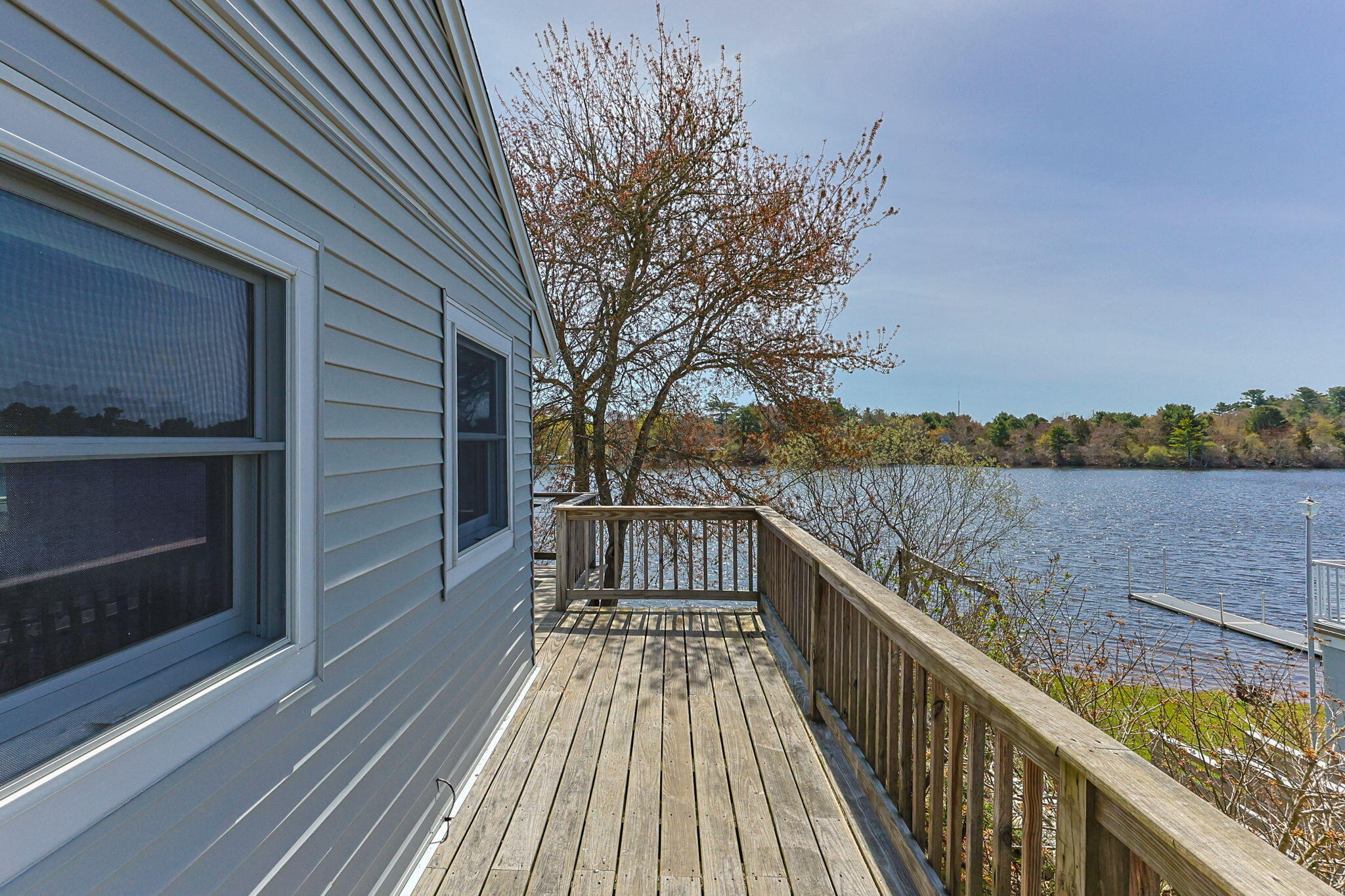 51 Agawam Lake Shore Drive