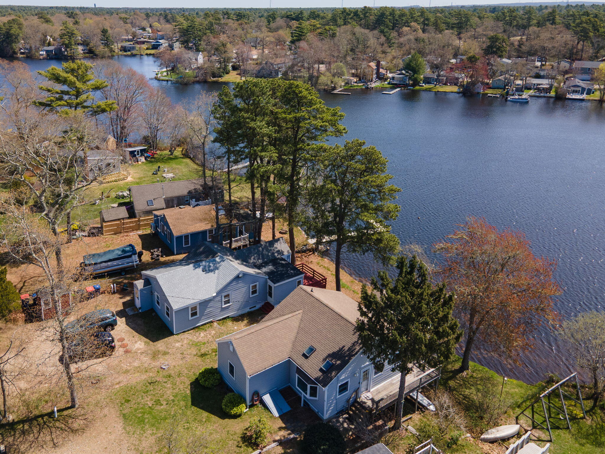 51 Agawam Lake Shore Drive
