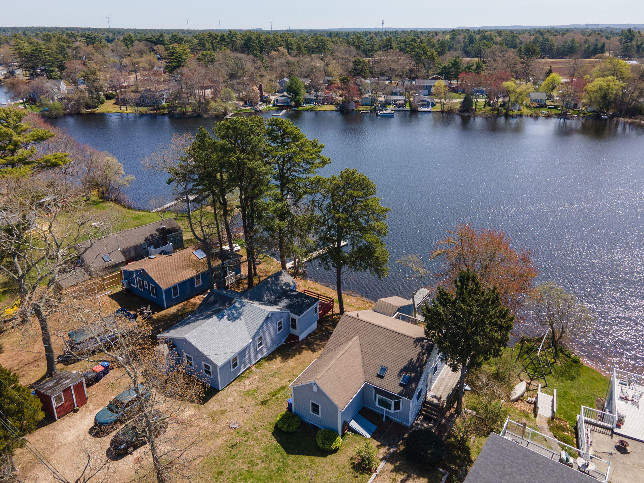 51 Agawam Lake Shore Drive