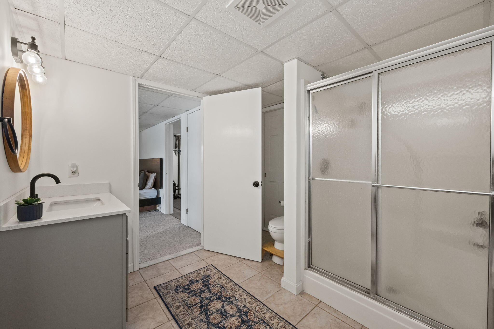 51 Agawam Lake Shore Drive