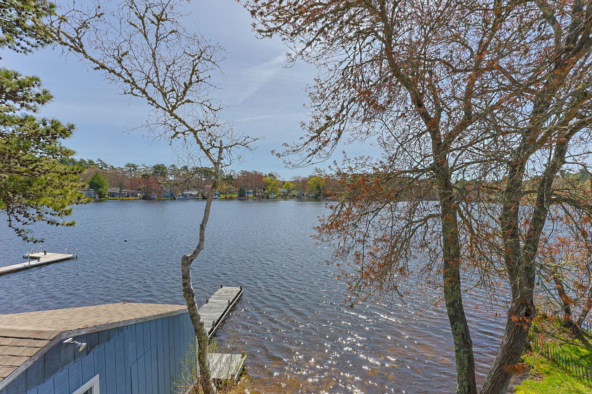 51 Agawam Lake Shore Drive
