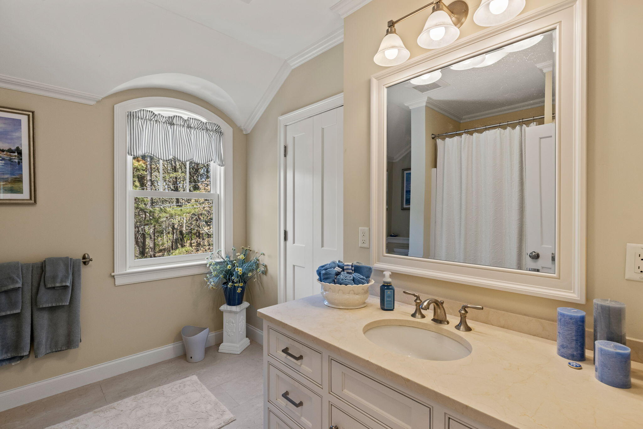 116 Happy Valley Road, Chatham