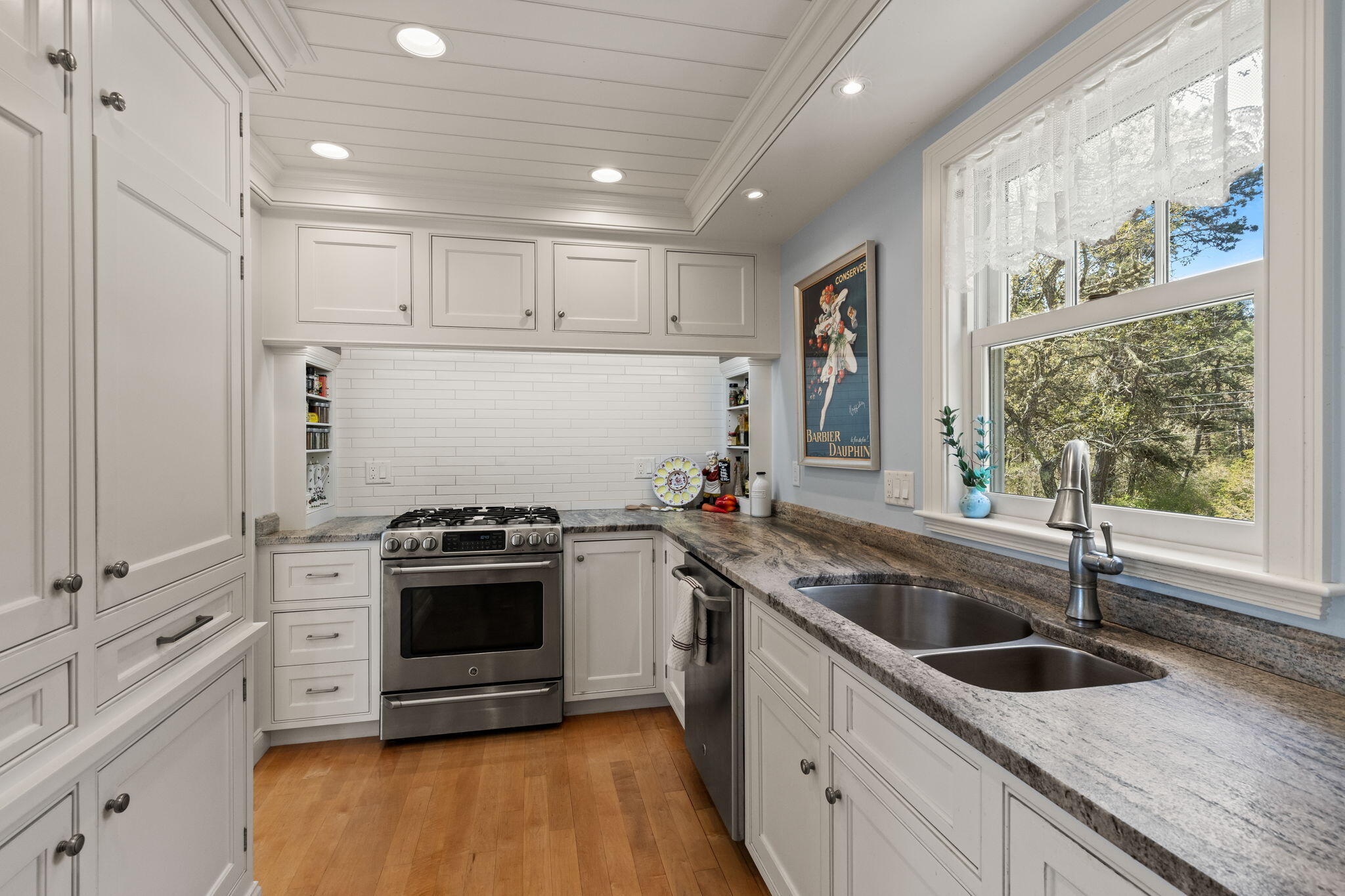 116 Happy Valley Road, Chatham