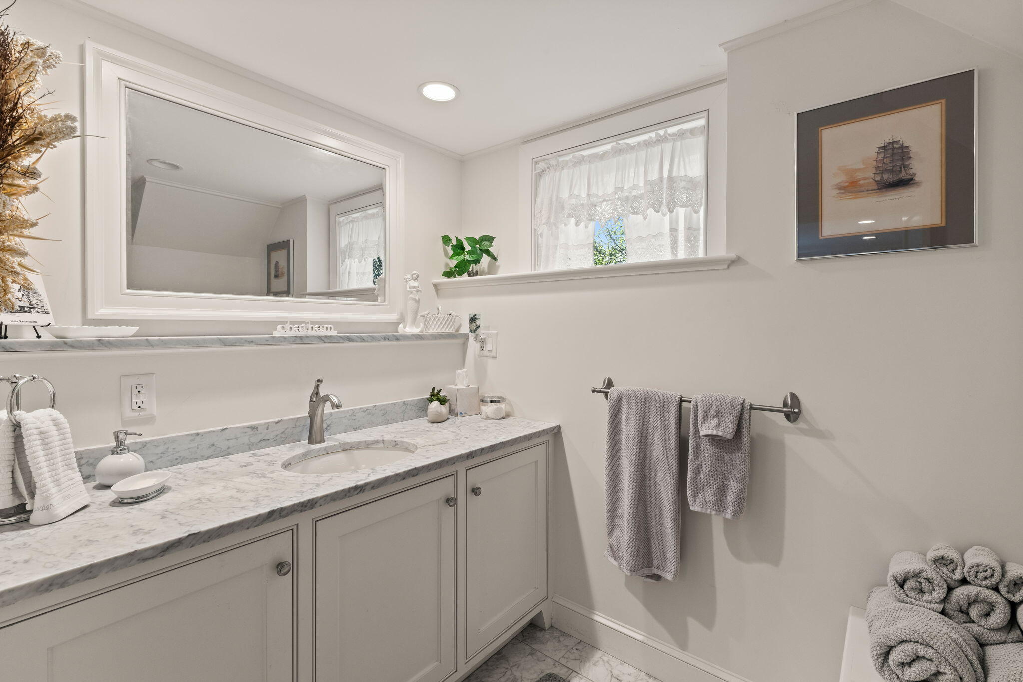 116 Happy Valley Road, Chatham