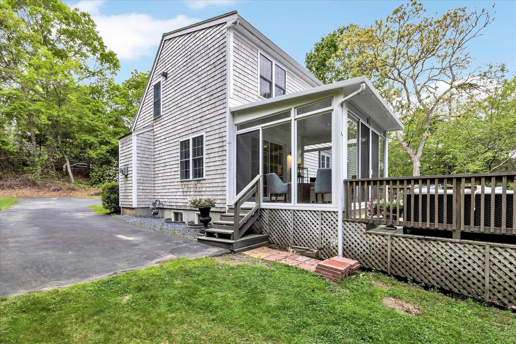 13 Pickerel Way