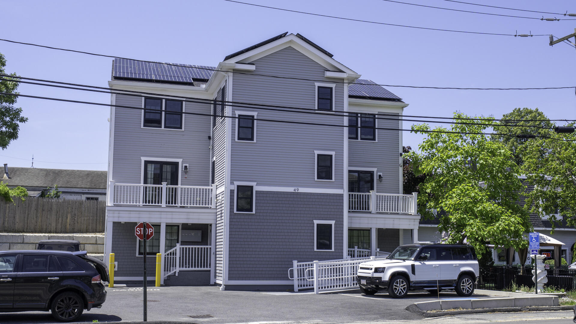 49 Center Street