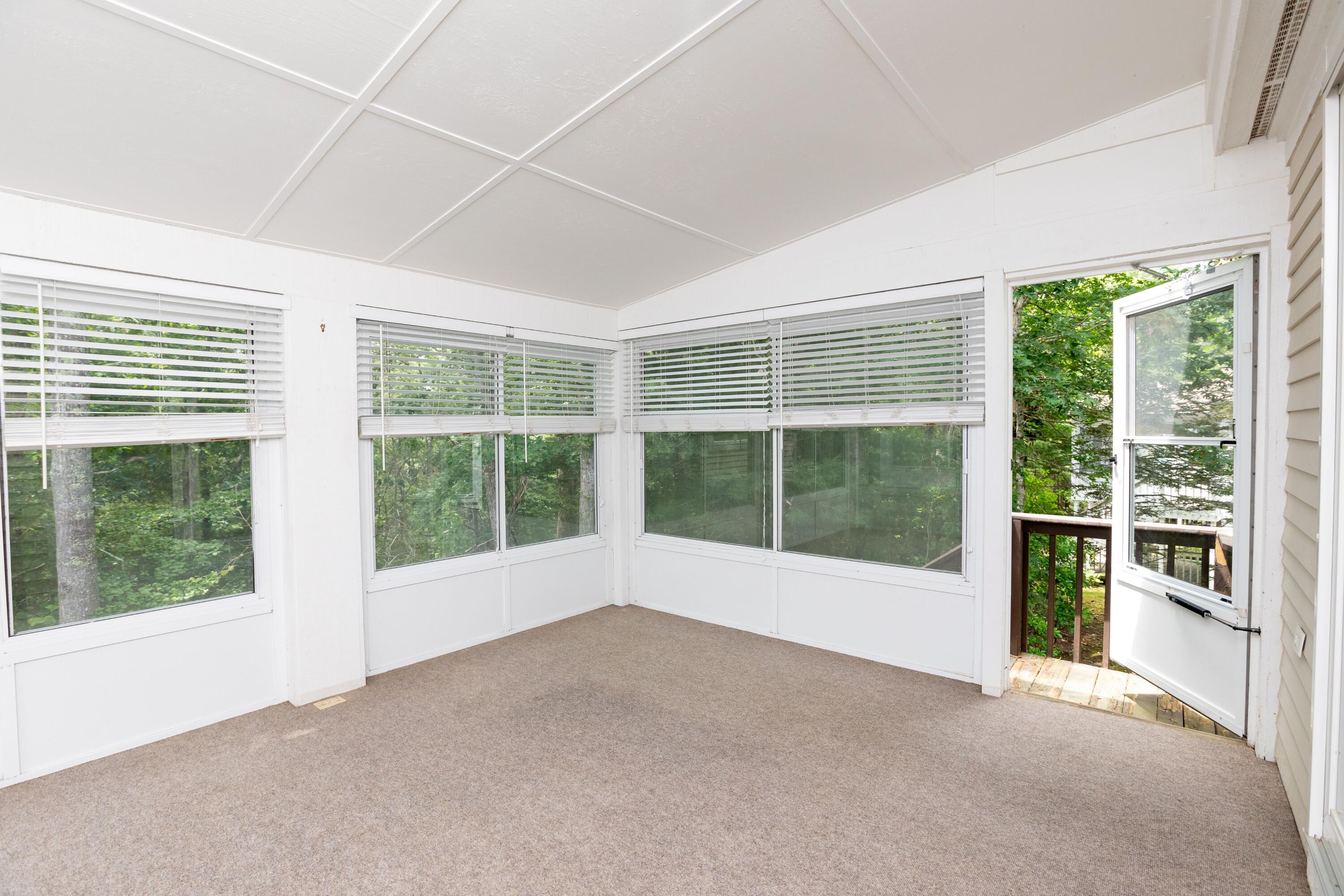 9 Pebble Beach Avenue