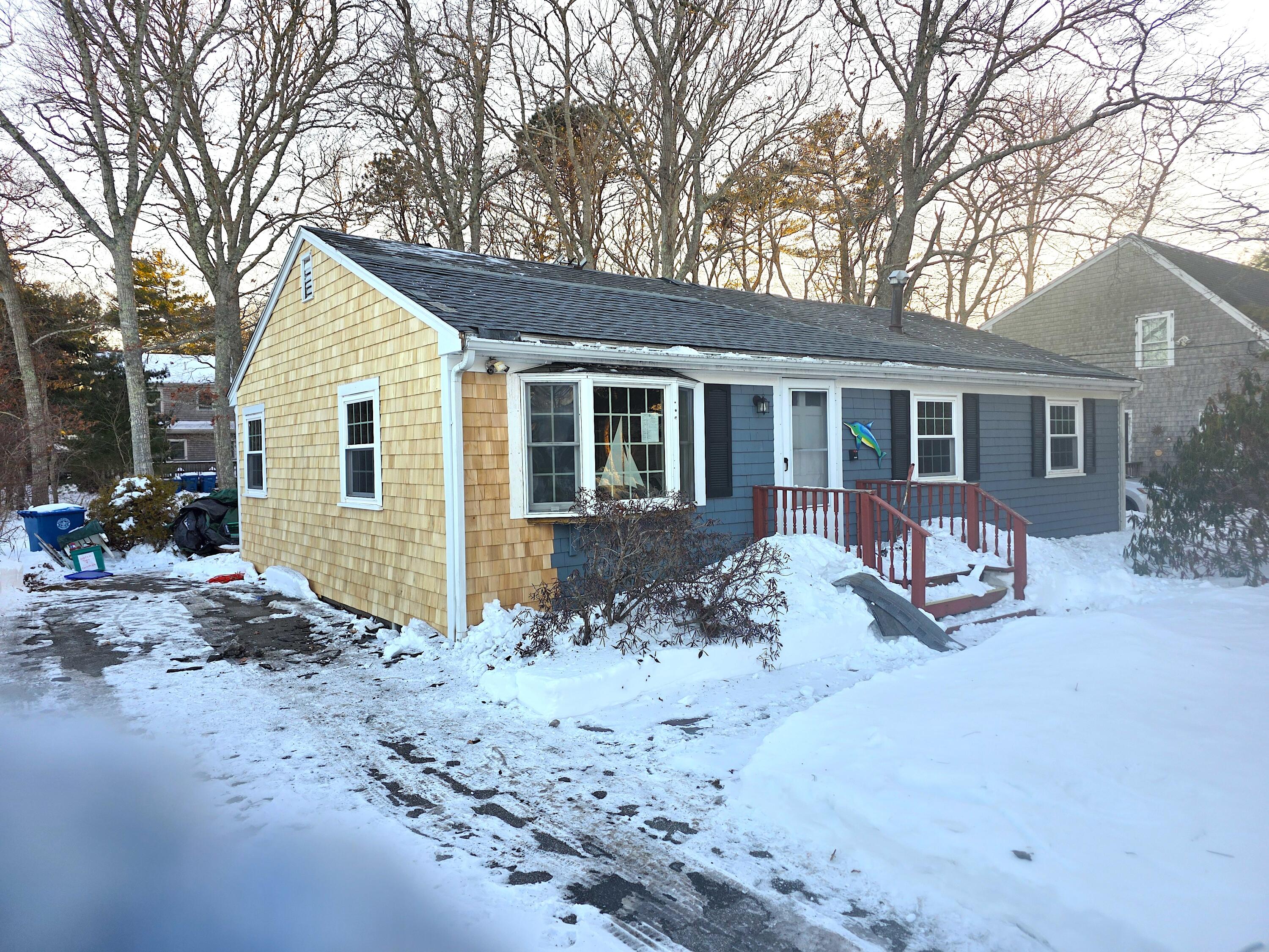 7 Yale Drive