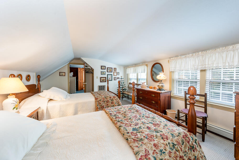 102 Wildwood Road