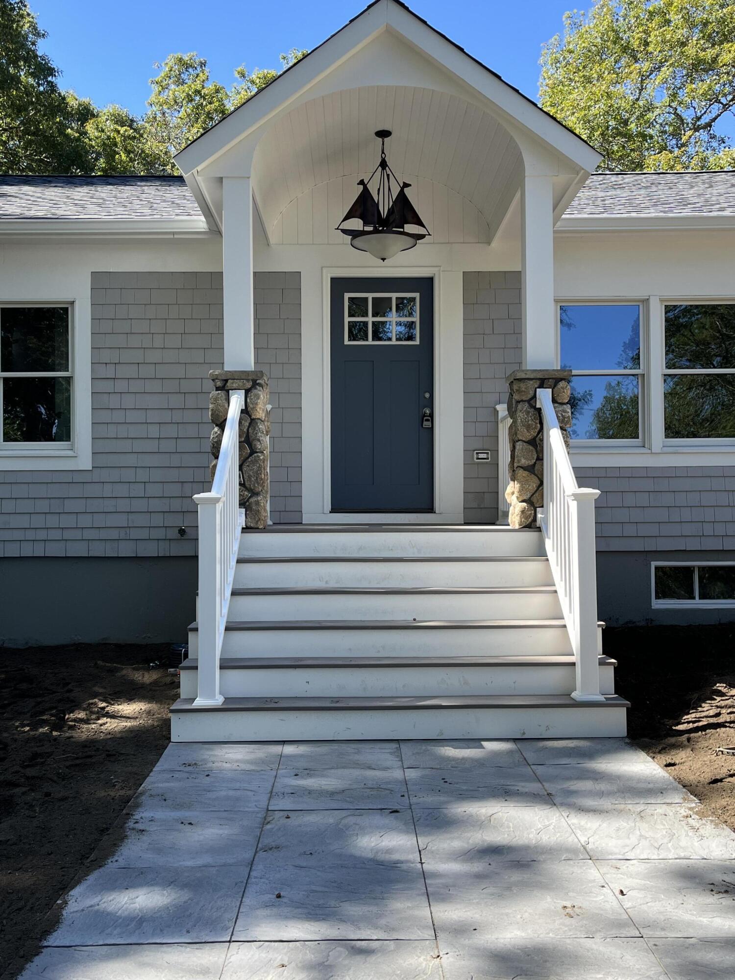 53 Eel River Road