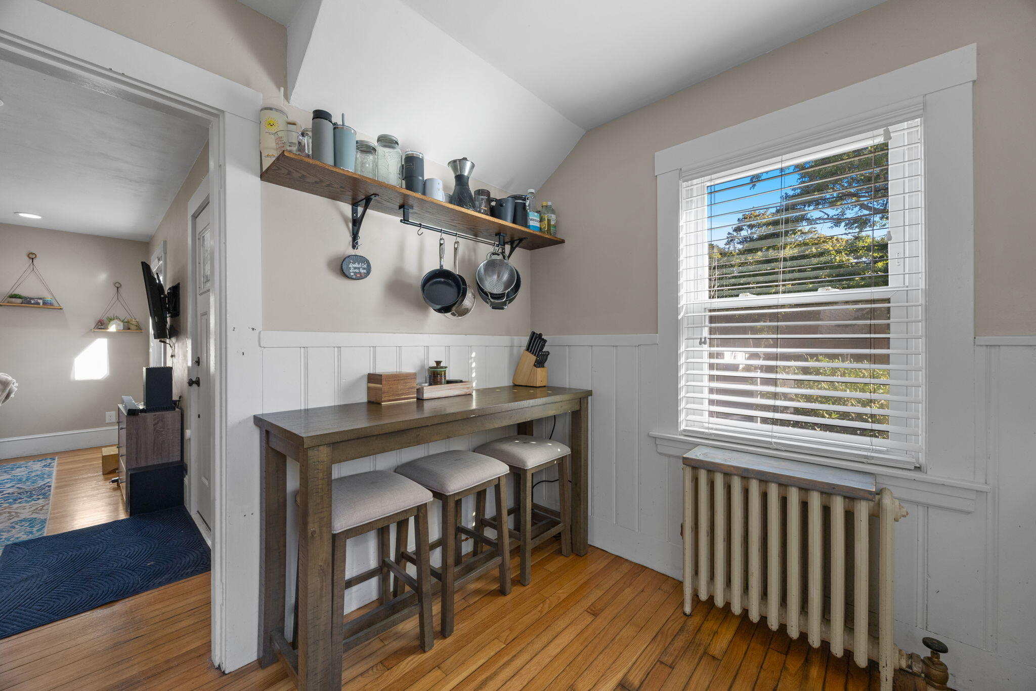 33 Buzzards Bay Avenue, Bourne