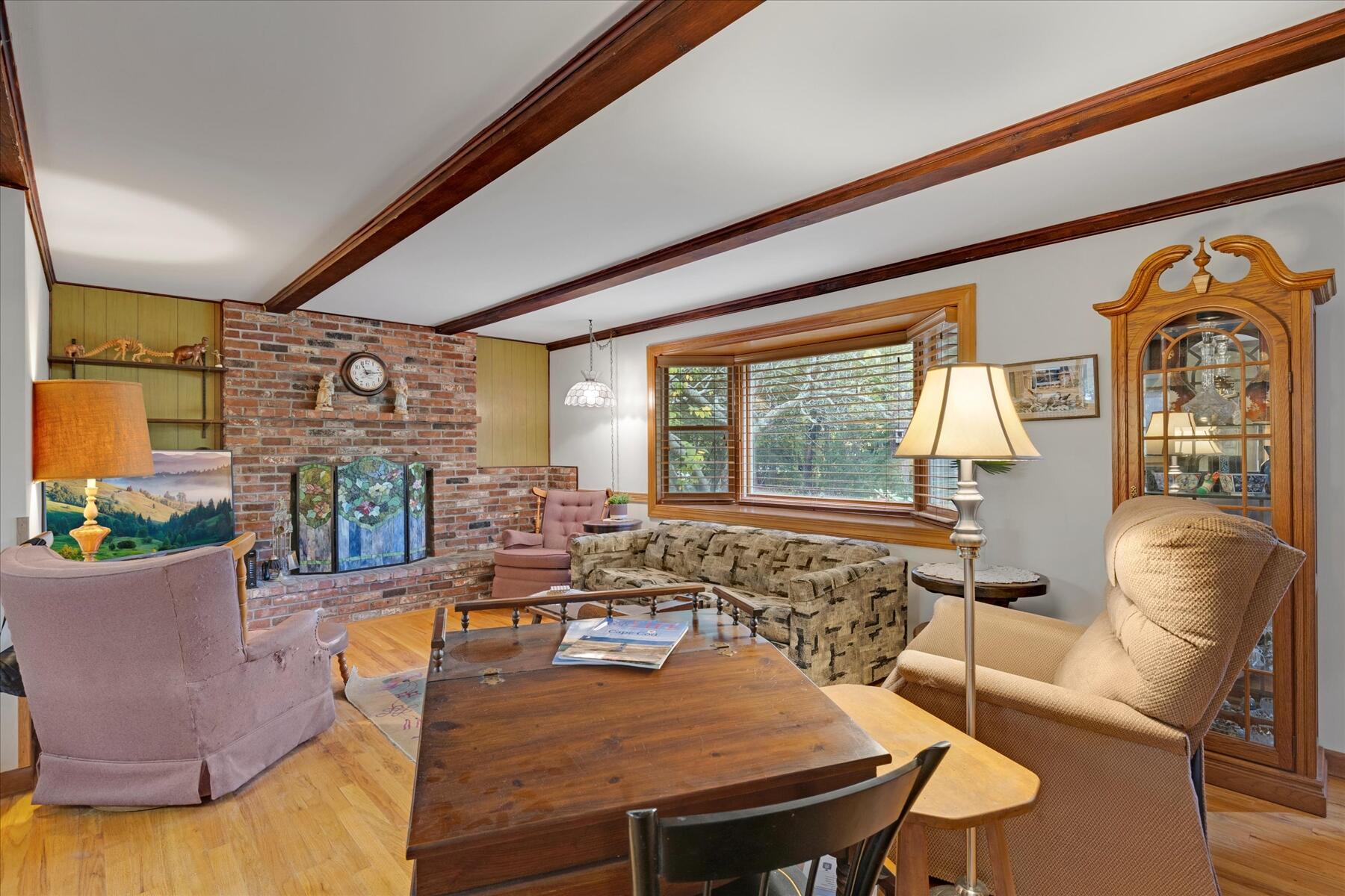 10 Field Road, Eastham