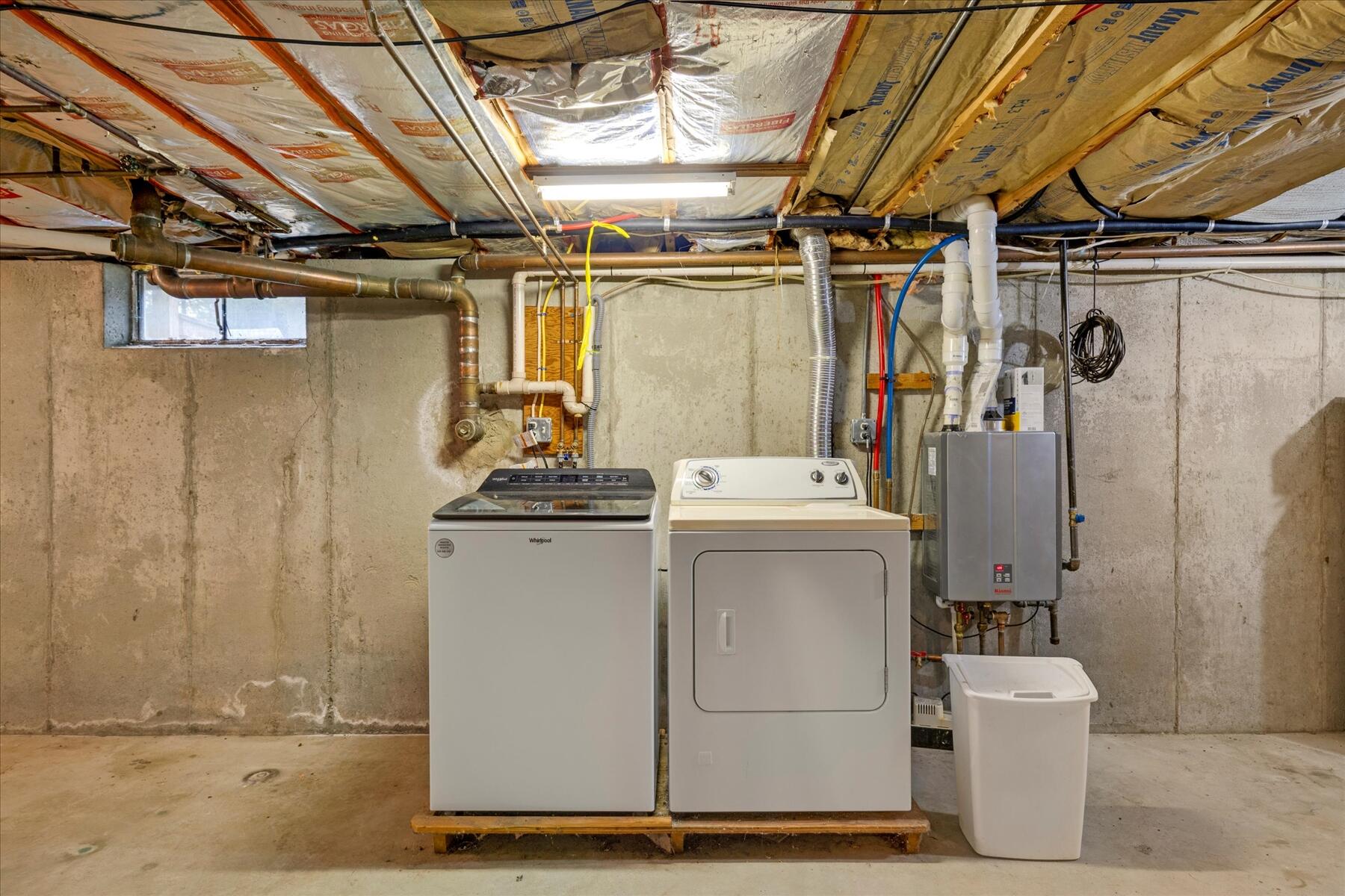 10 Field Road, Eastham