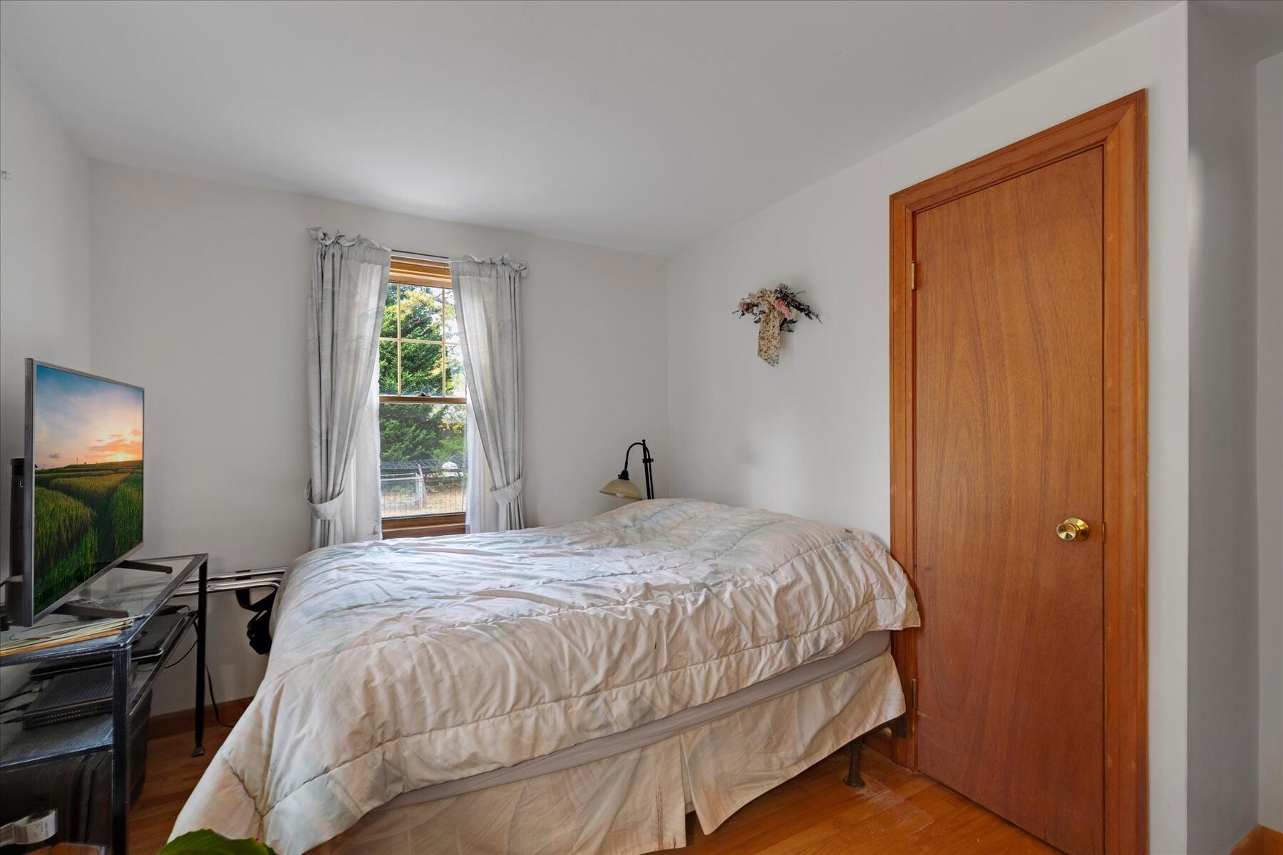 10 Field Road, Eastham