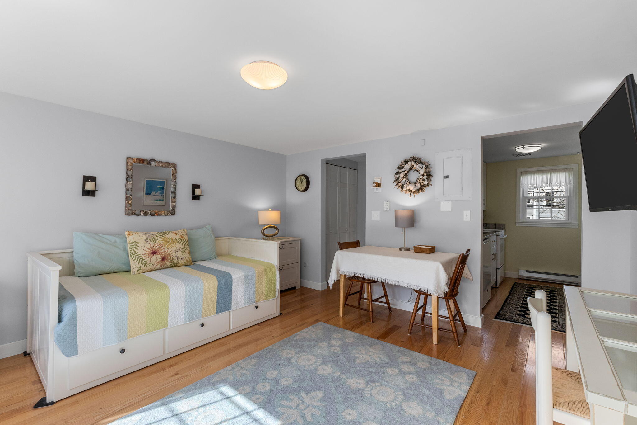 221 Upper County Road APT 2A