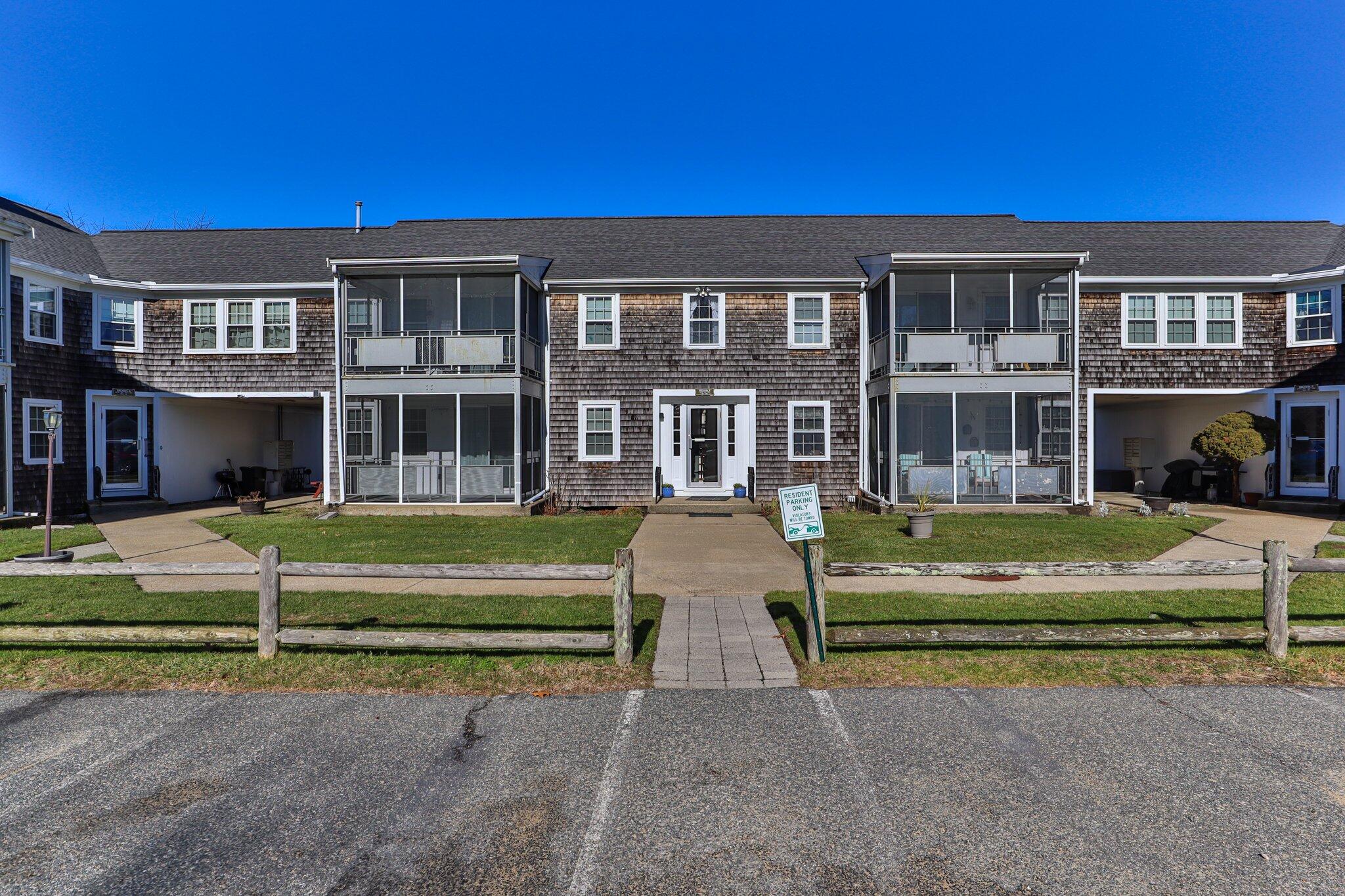 221 Upper County Road APT 2A