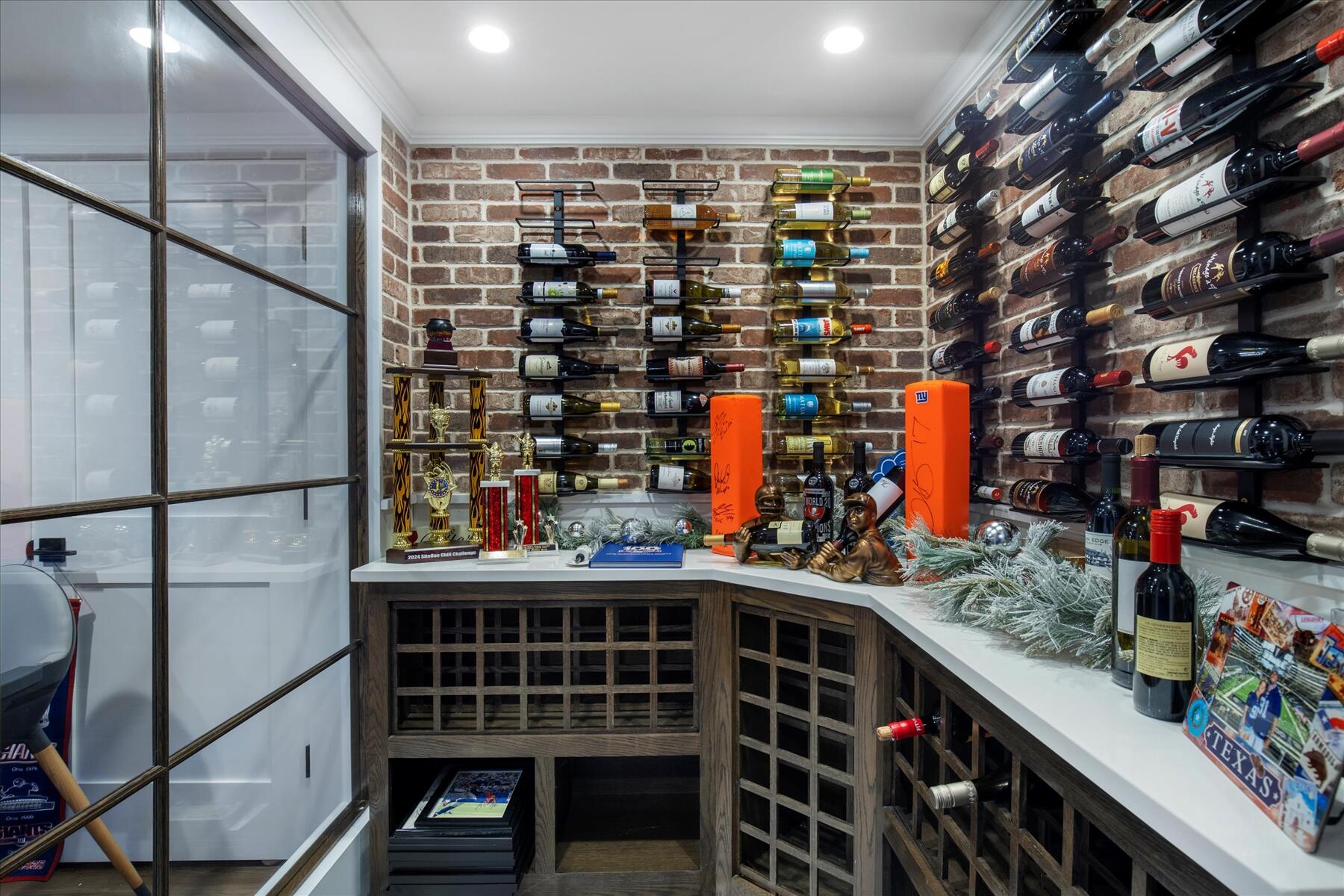 35 Spinnaker Drive W