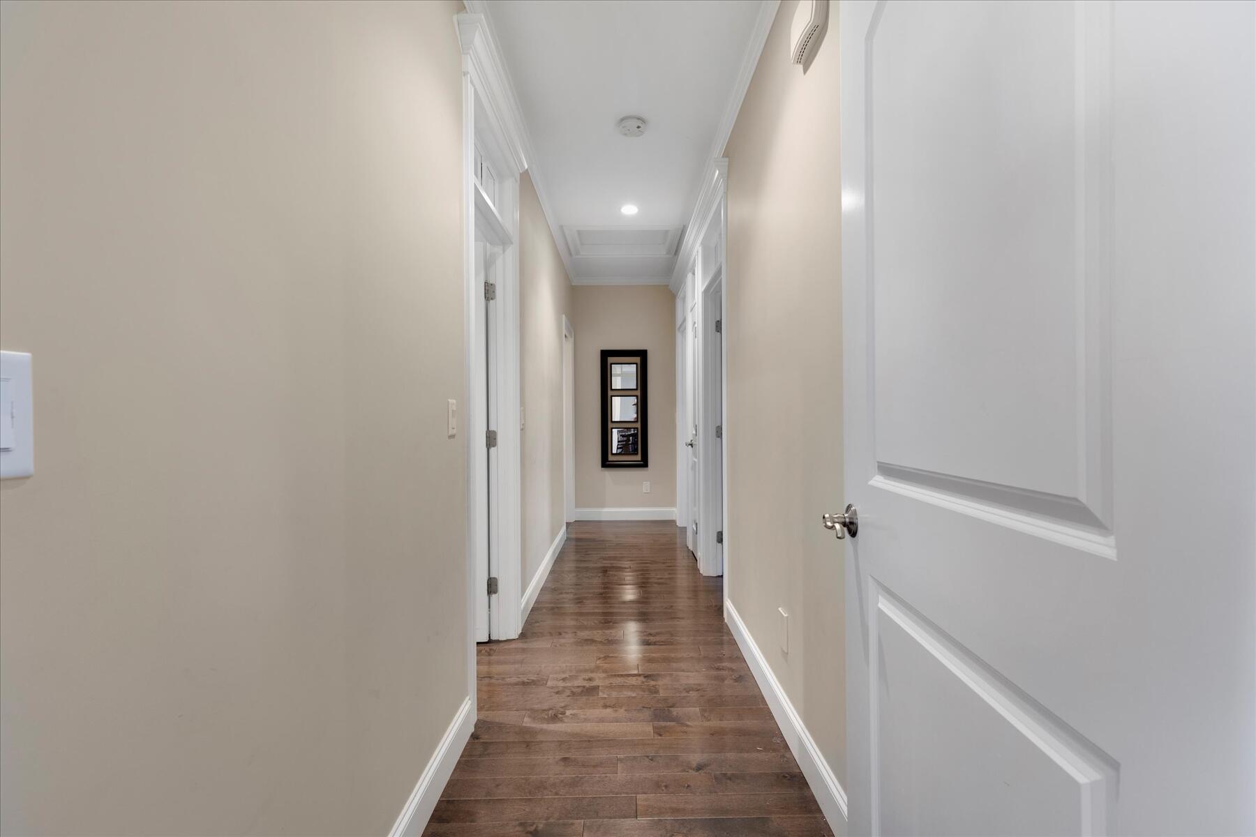 35 Spinnaker Drive W