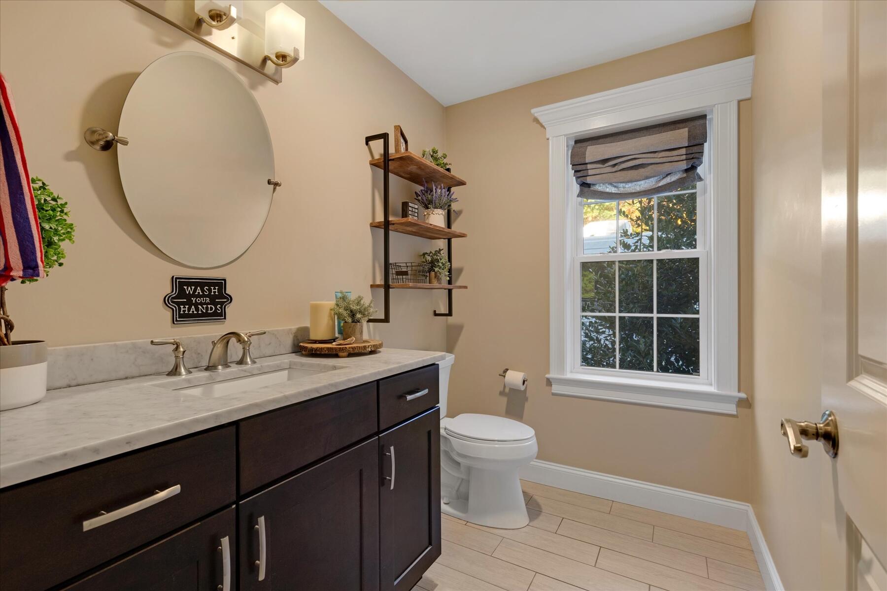 35 Spinnaker Drive W