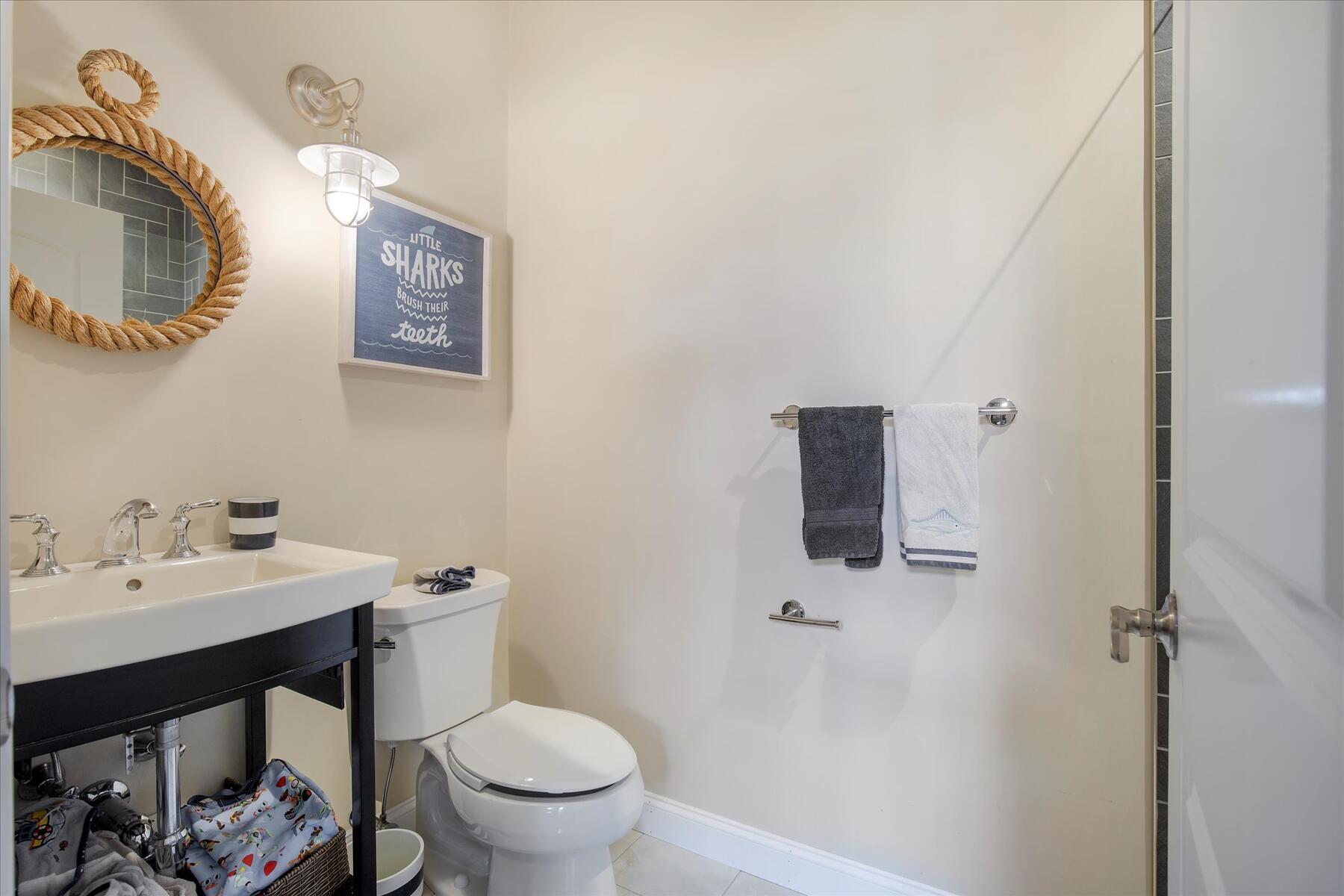 35 Spinnaker Drive W