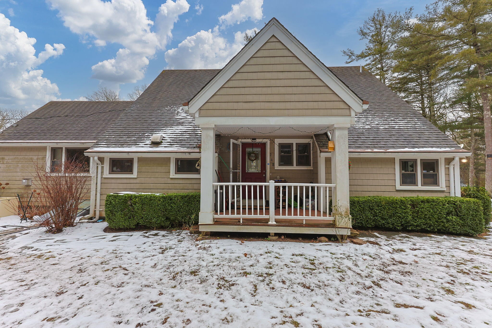 248 Great Neck Road