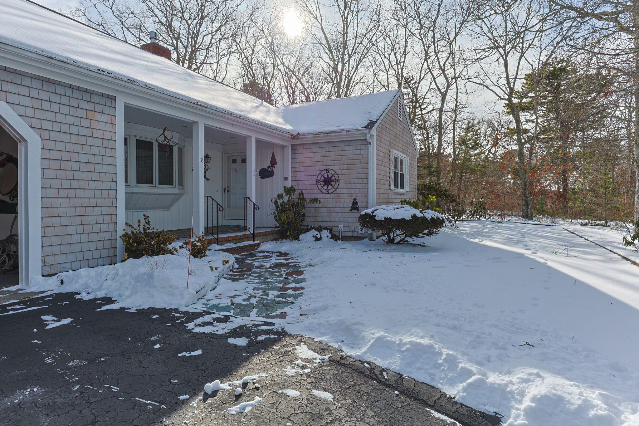 18 Six Penny Lane