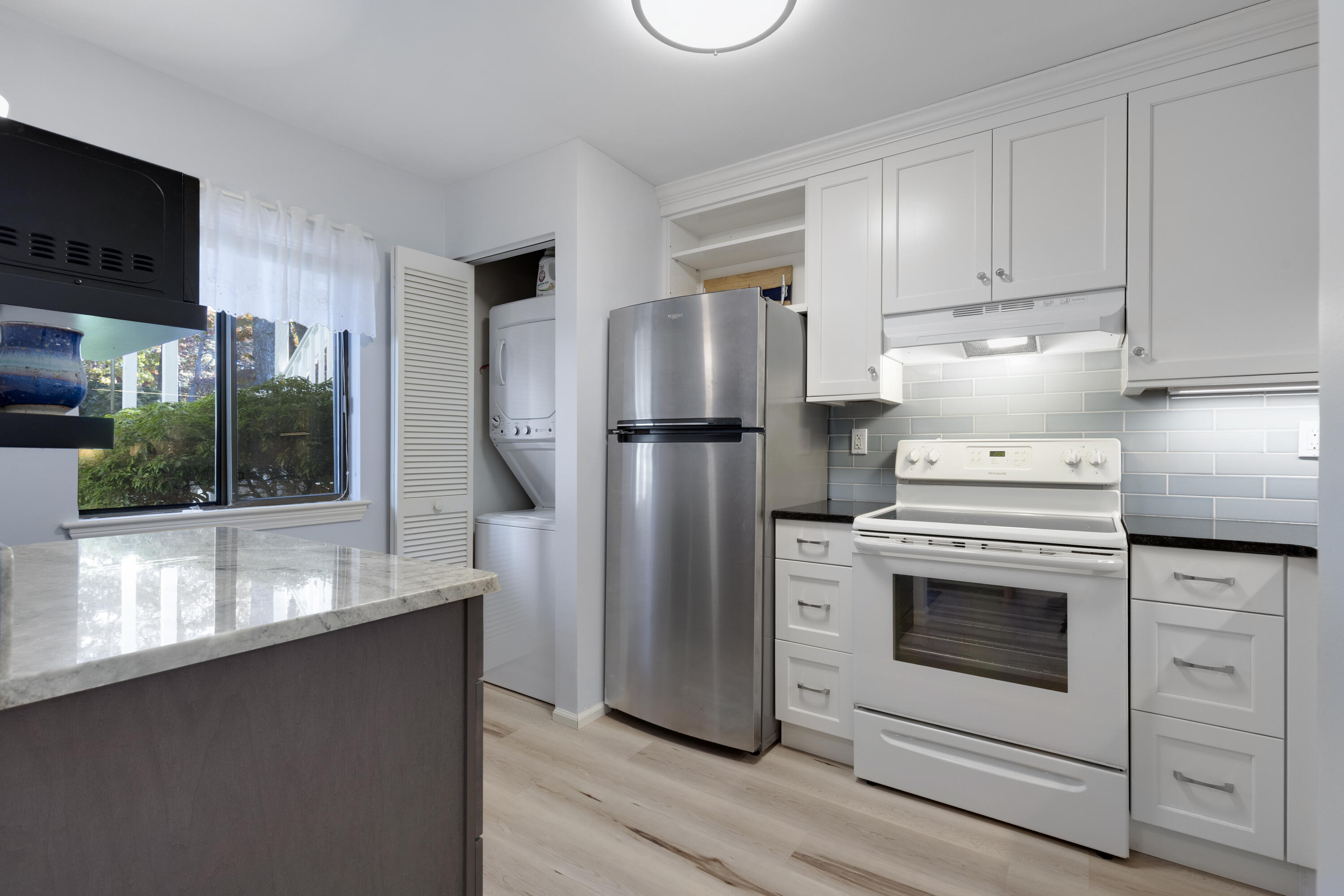 127 Eaton Lane UNIT 127