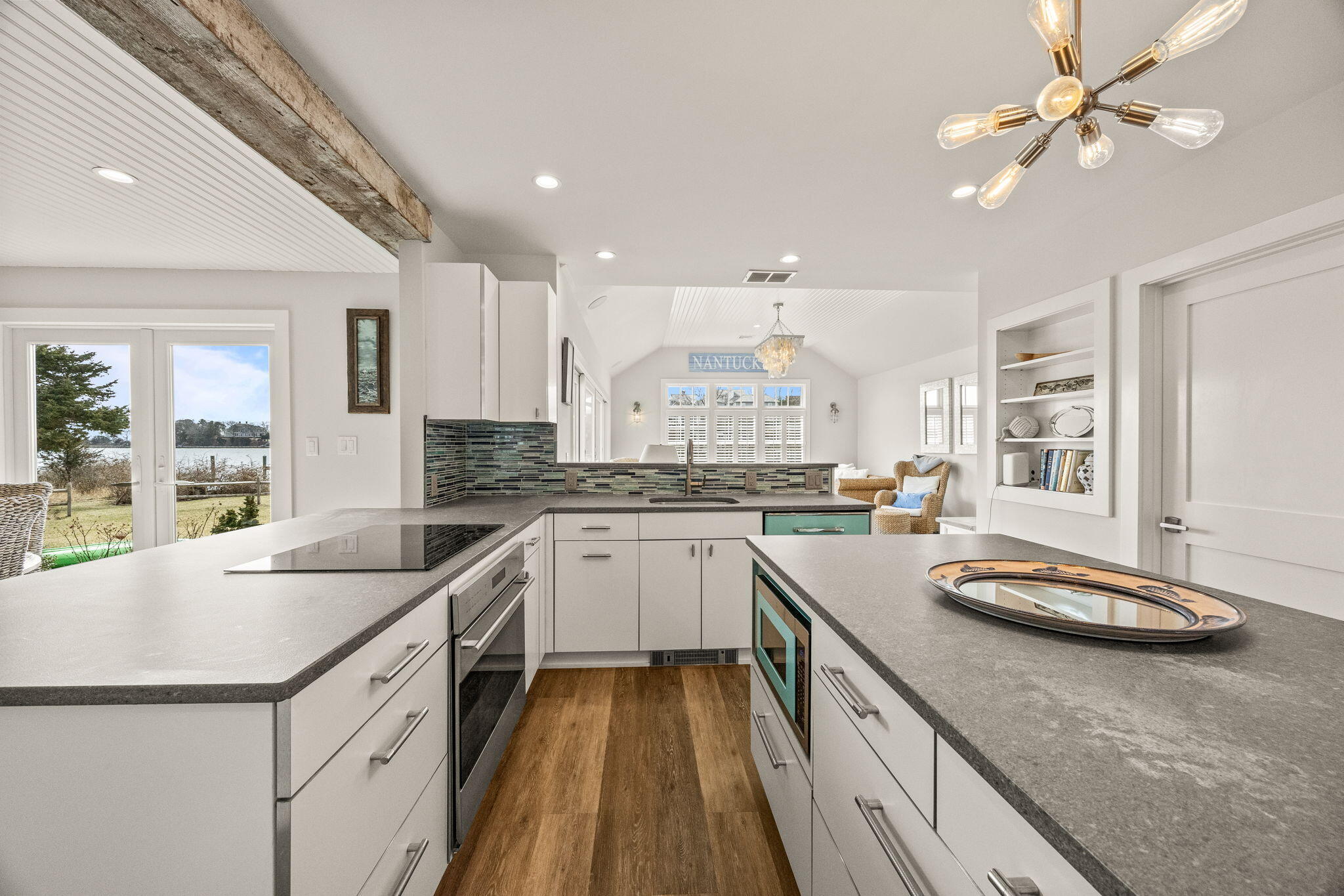 33 Oyster Place Road