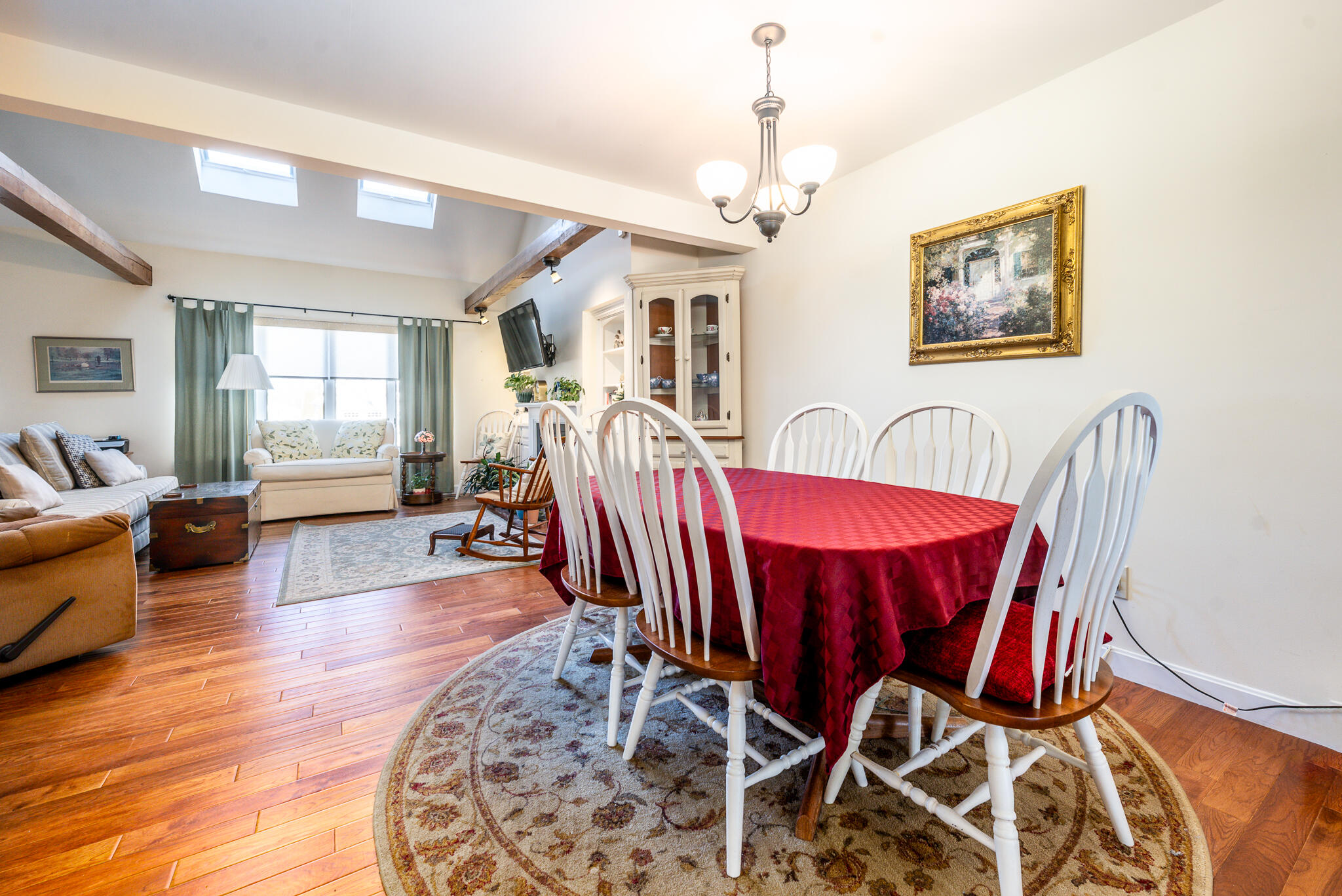 39 Blossom Avenue APT 4